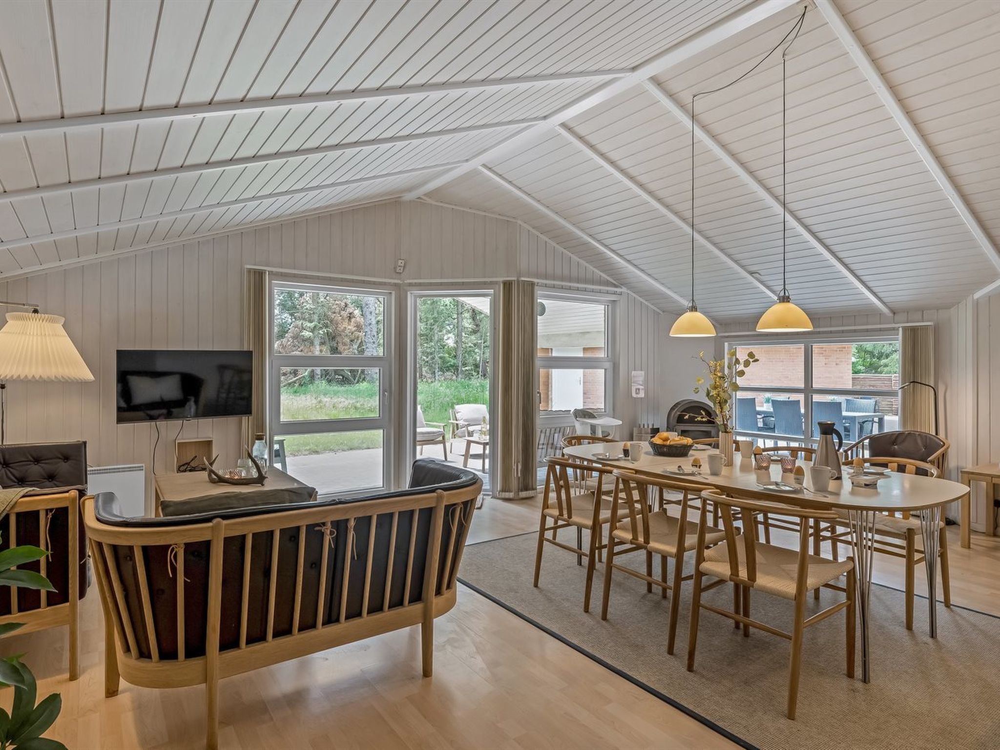 "Batsha" - 1.7km from the sea-Drinnen
