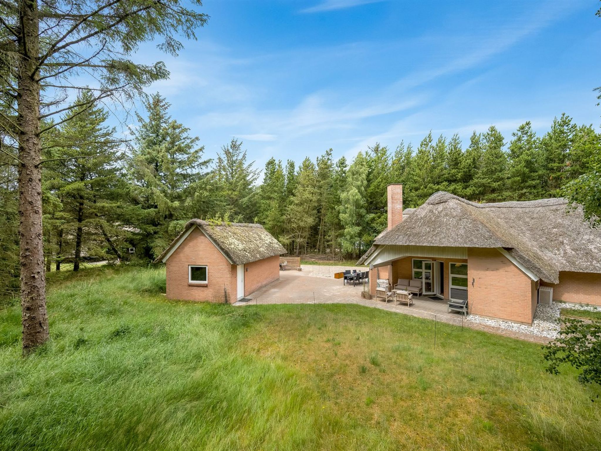 "Batsha" - 1.7km from the sea-Draußen