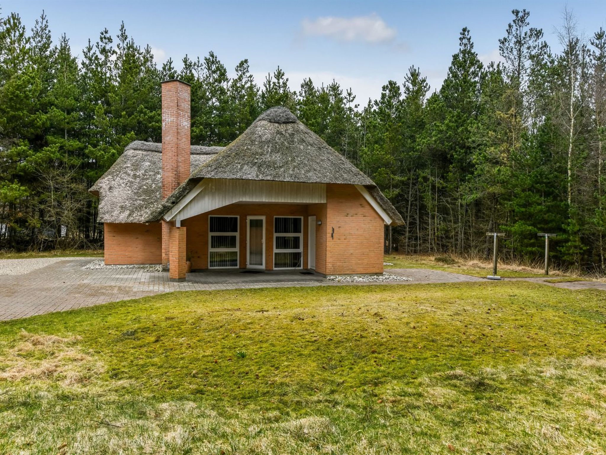 "Batsha" - 1.7km from the sea-Buiten