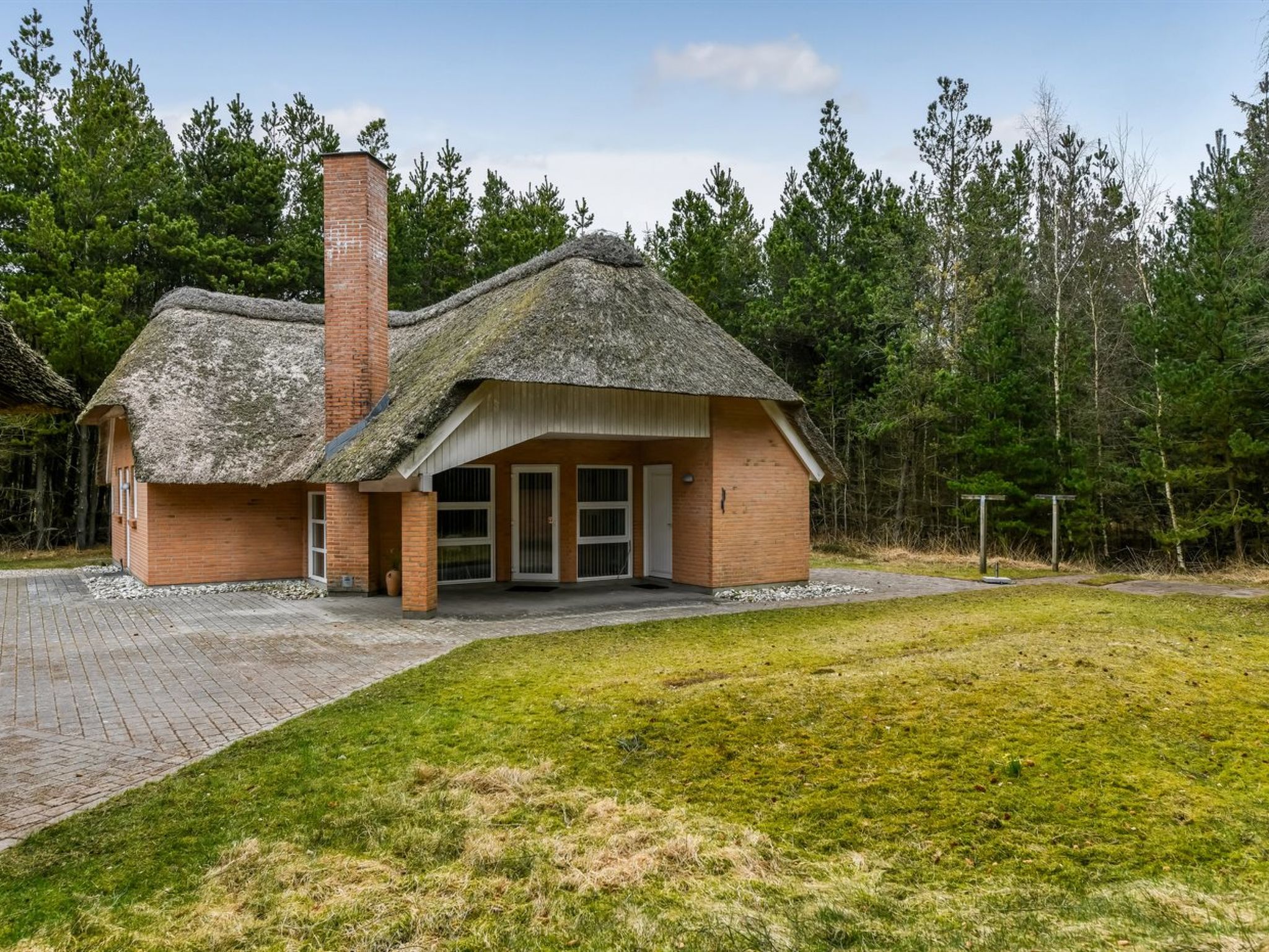 "Batsha" - 1.7km from the sea-Buiten