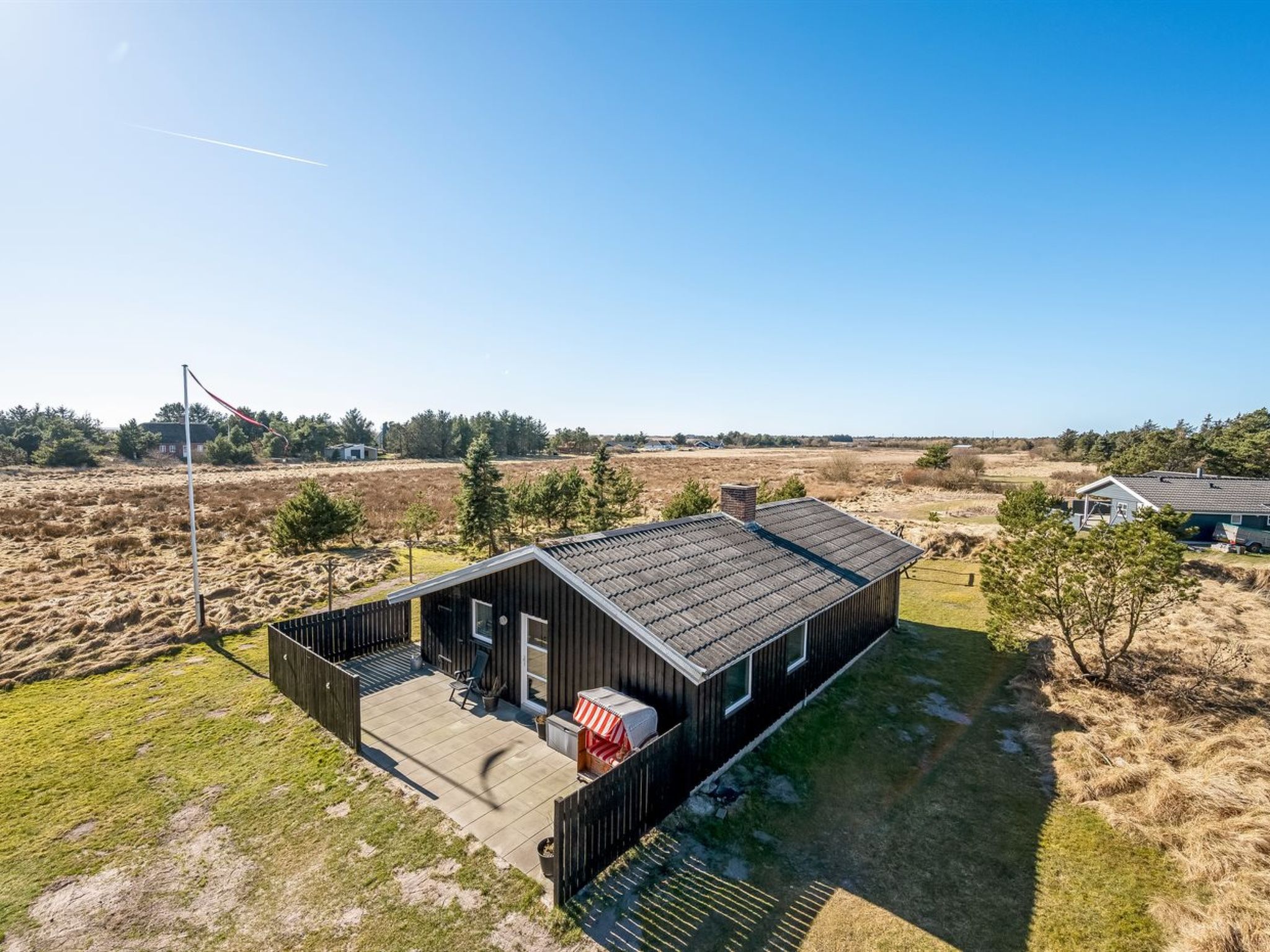 "Sinikka" - 900m from the sea - Buiten