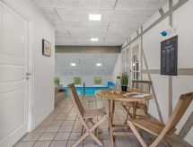 Luxe vakantiehuis Guthbrand met privézwembad en sauna op 1,3 km van zee - thumbnail 3