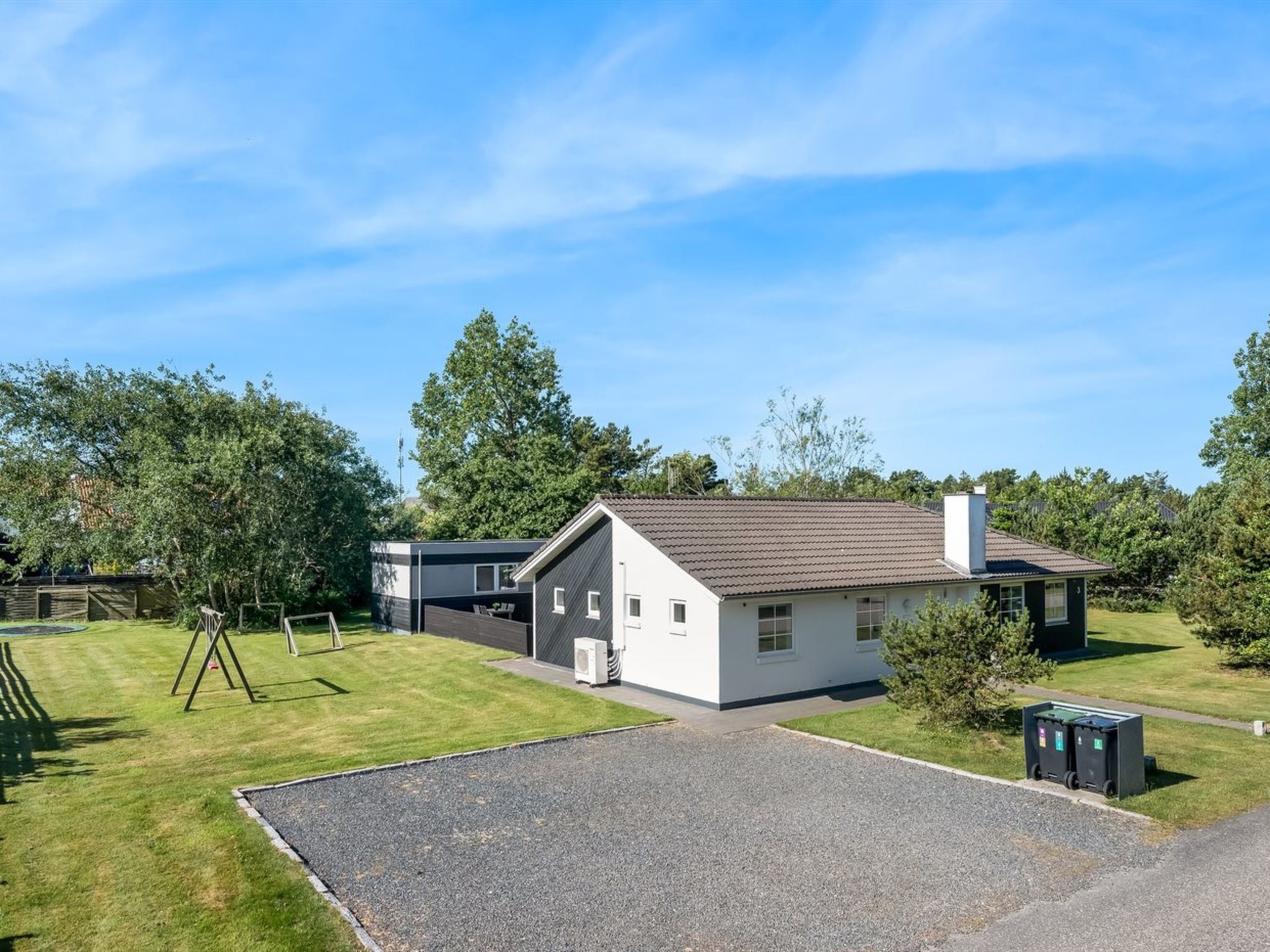 "Guthbrand" - 1.3km from the sea - Buiten