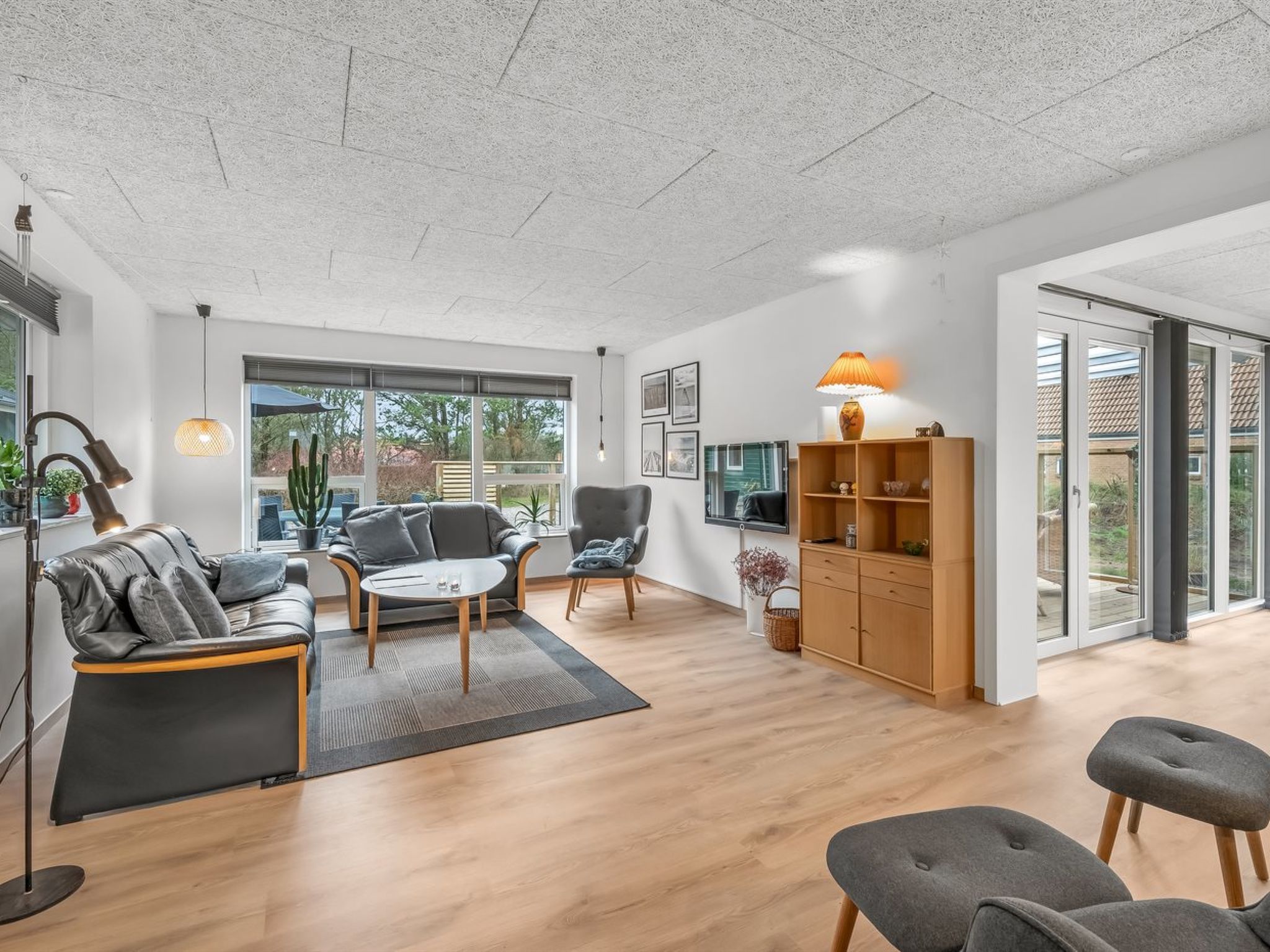 "Nele" - 1.4km from the sea-Binnen