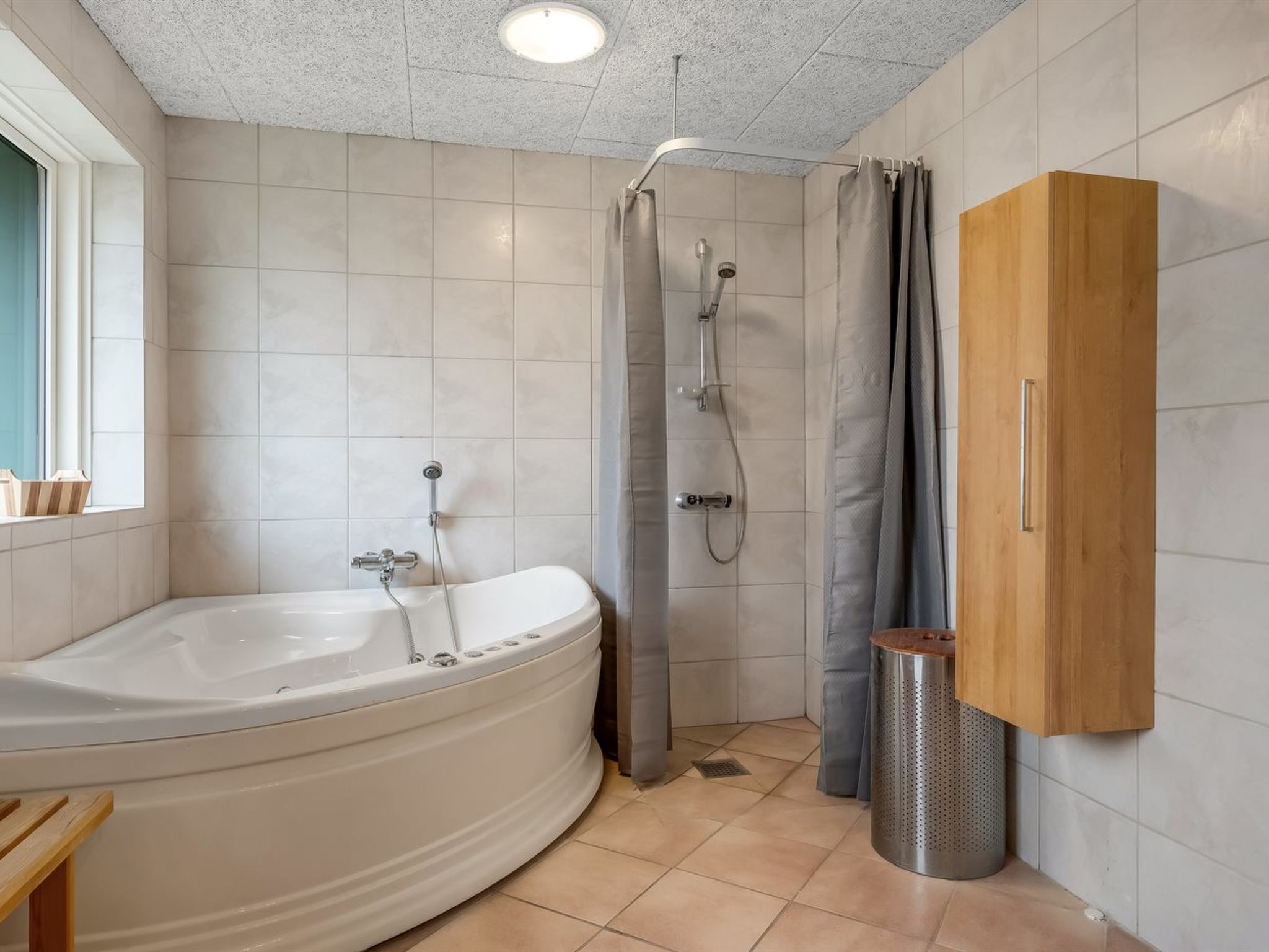 "Nele" - 1.4km from the sea-Binnen