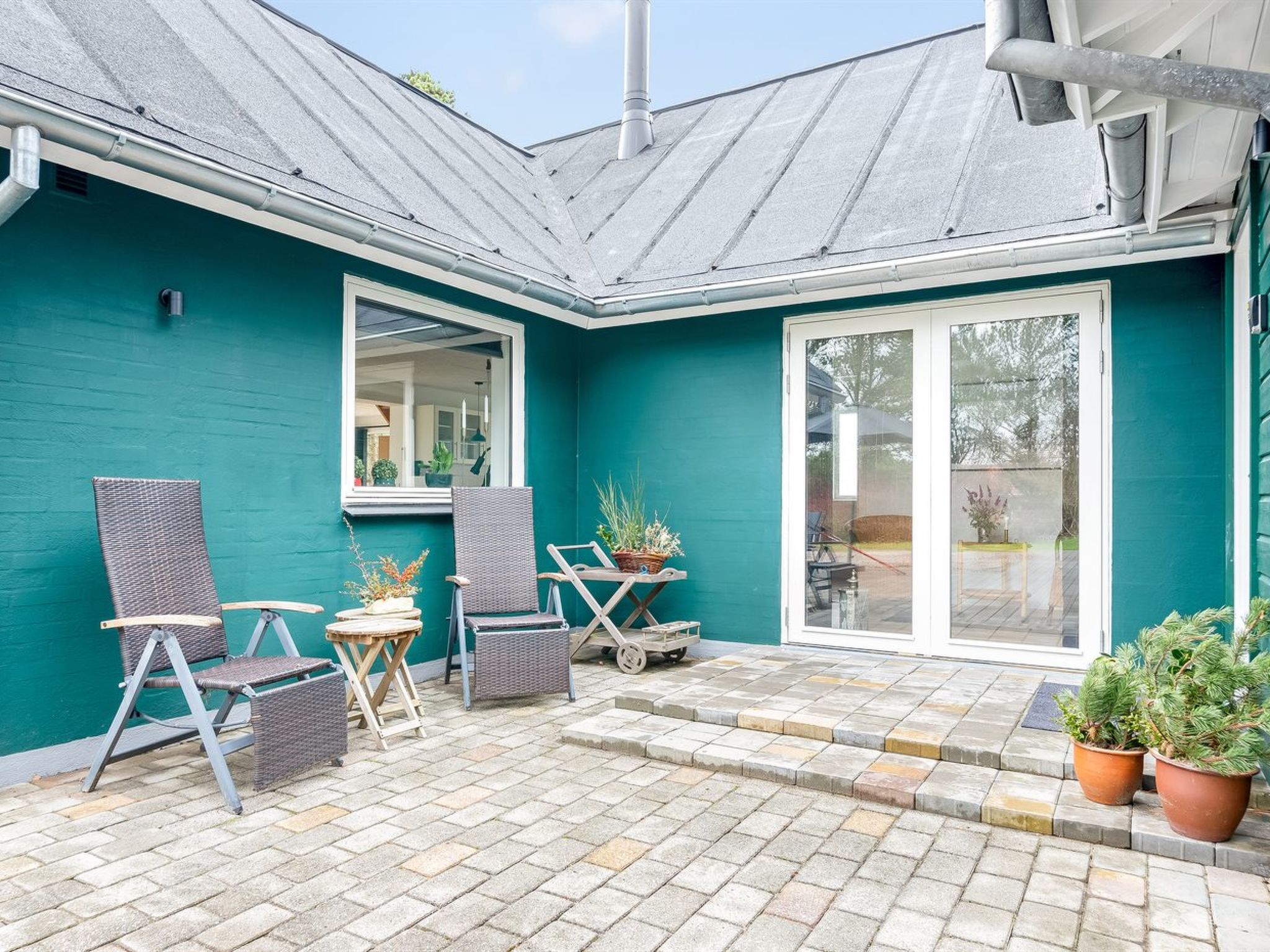 "Nele" - 1.4km from the sea