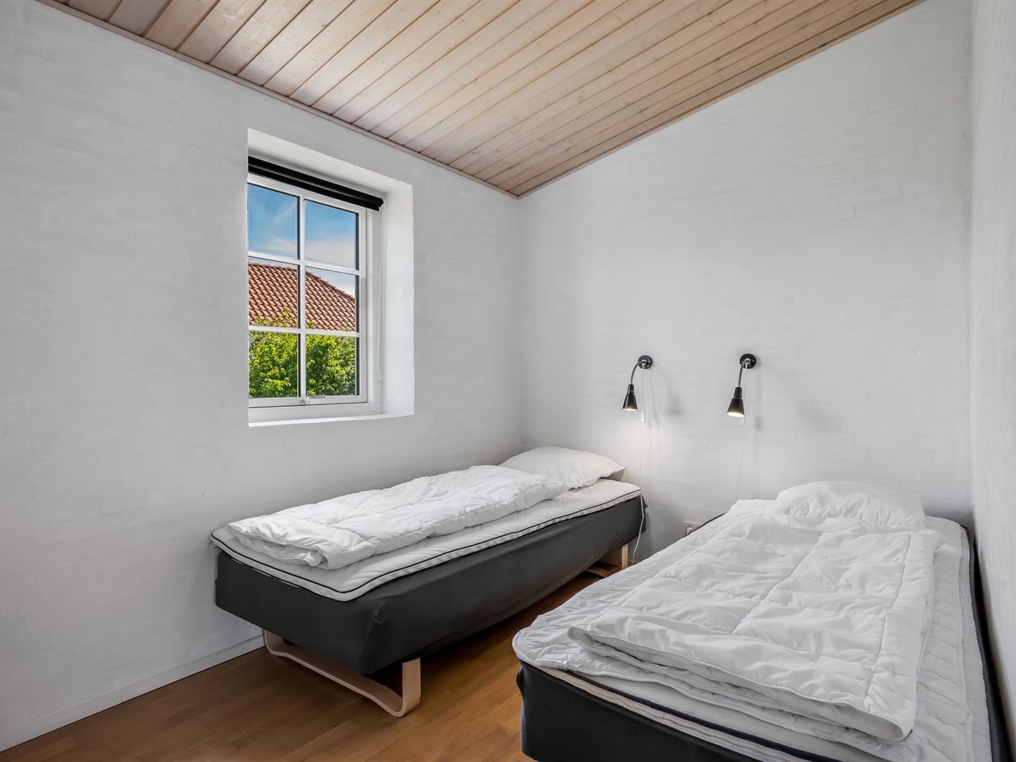 "Merit" - 3.2km from the sea - Binnen