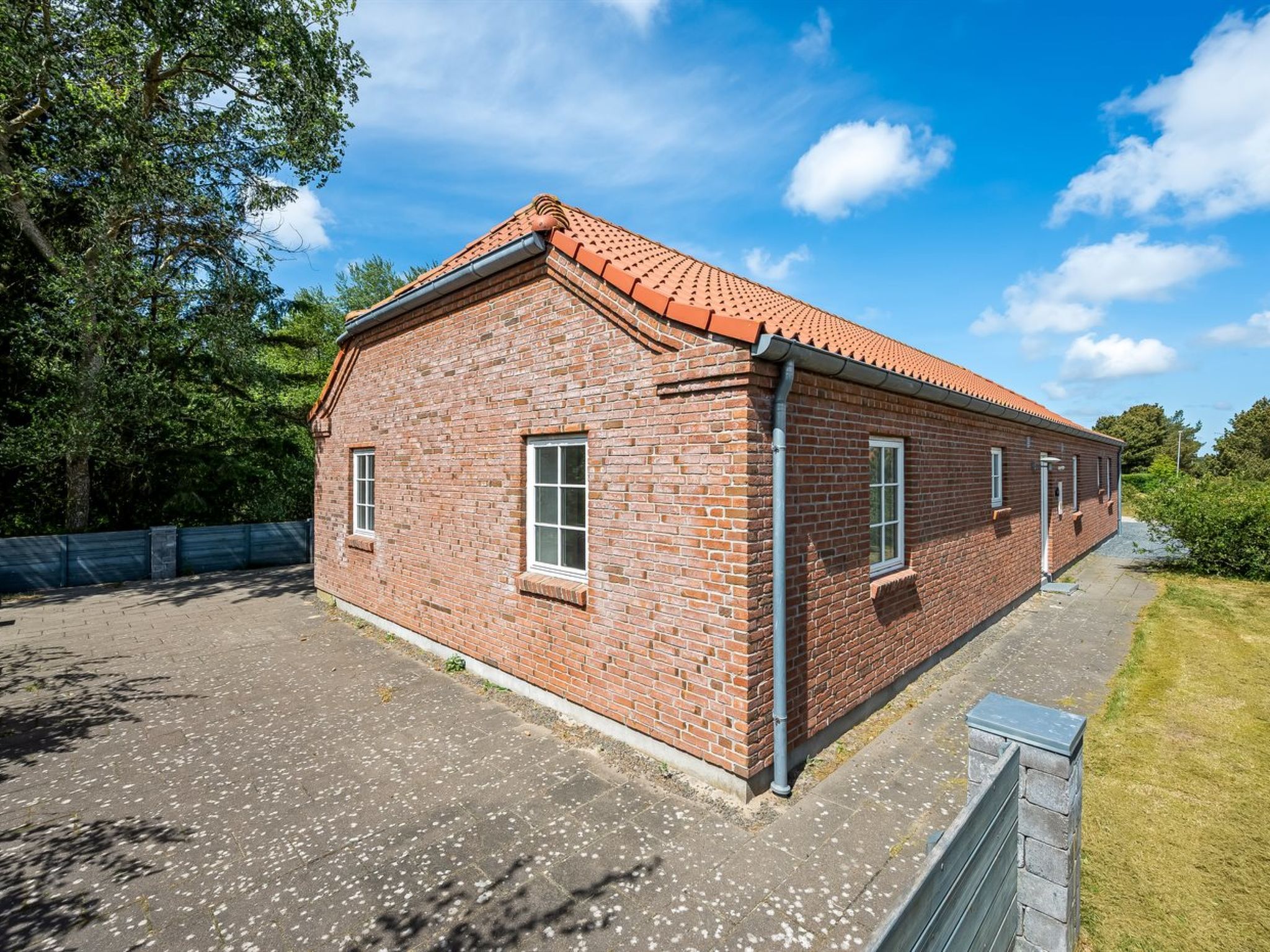 "Sod" - 3.2km from the sea-Dehors