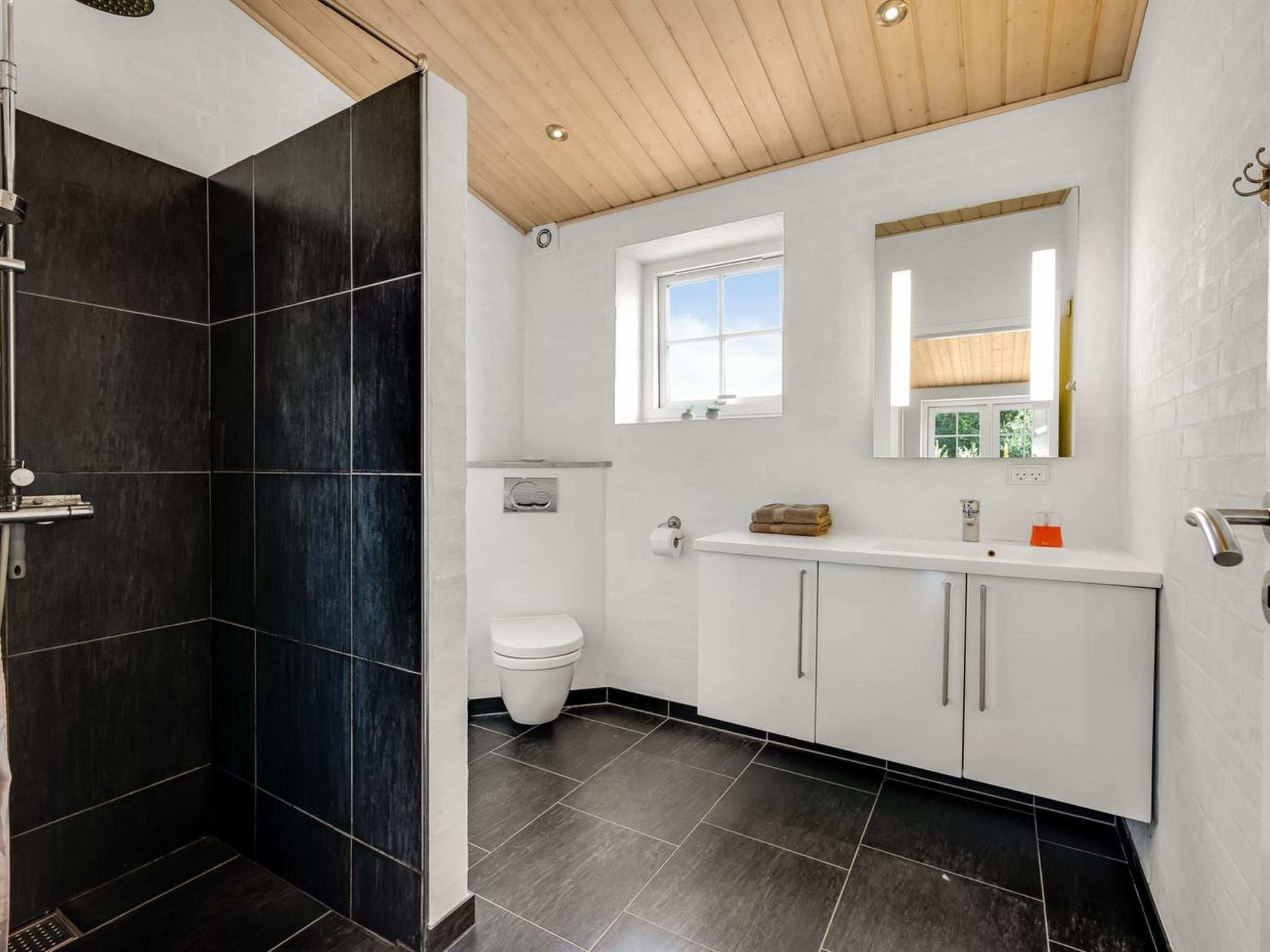 "Marjatta" - 3.2km from the sea-Dedans