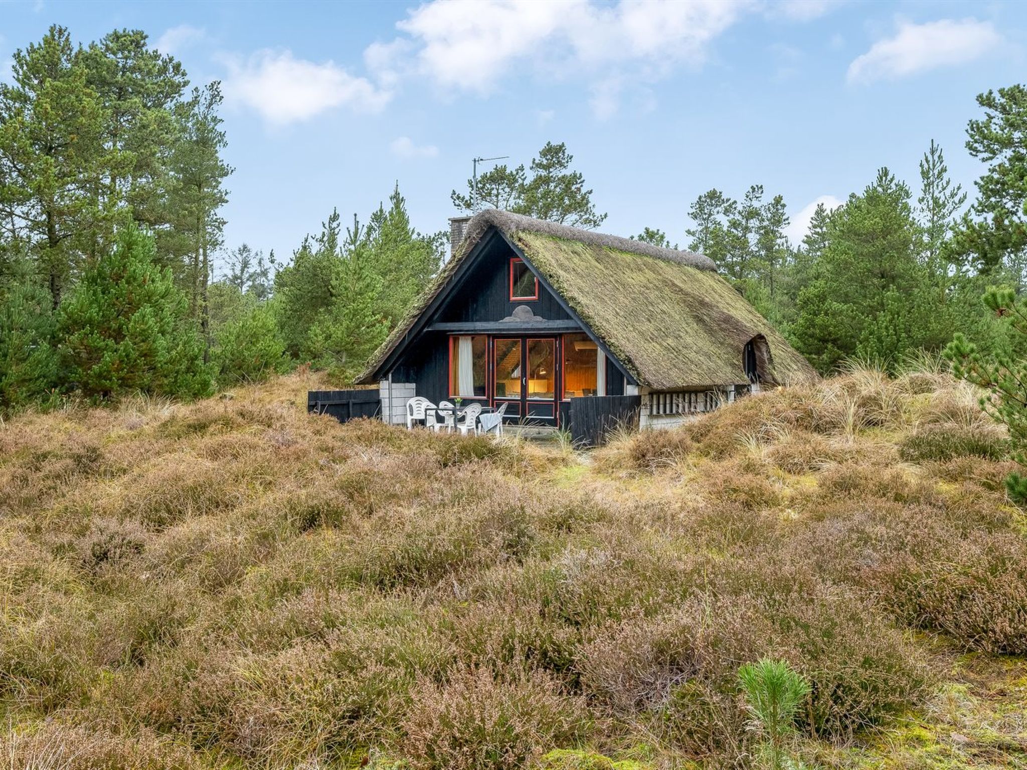 "Erhardt" - 2km from the sea