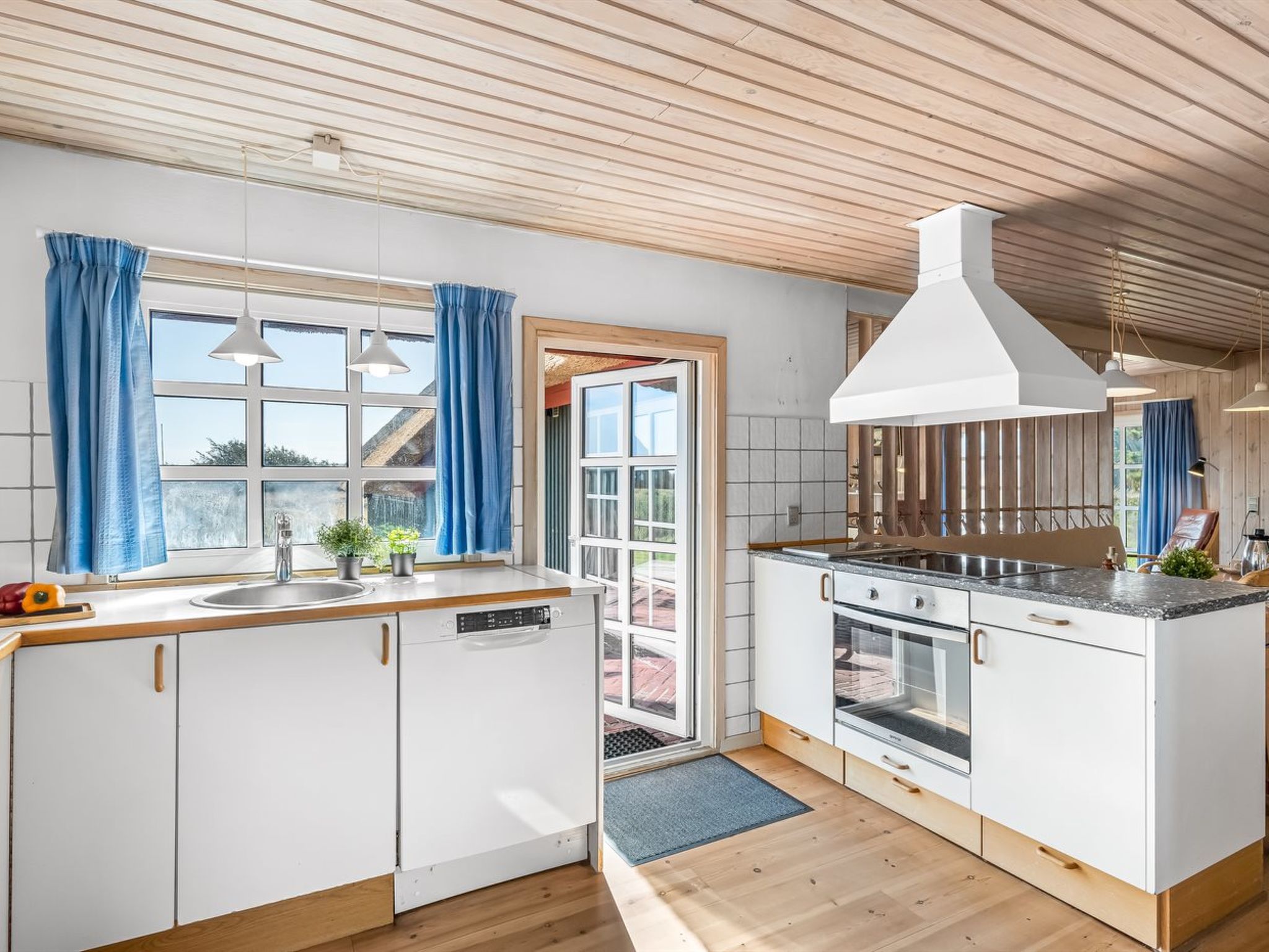 "Antonetta" - 80m from the sea - Drinnen