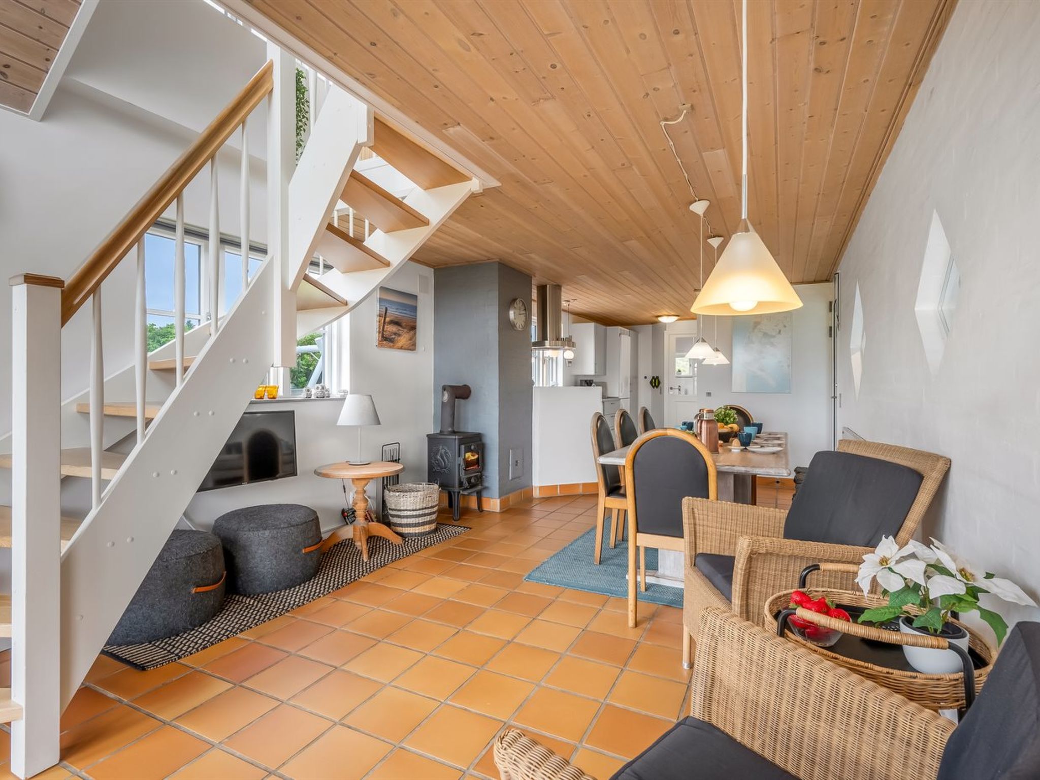 "Algut" - 200m from the sea - Drinnen