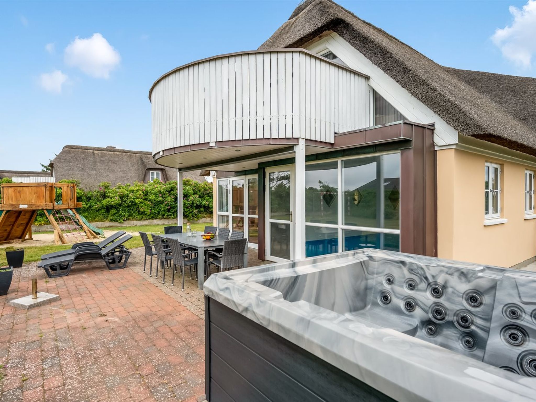 "Algut" - 200m from the sea - Drinnen