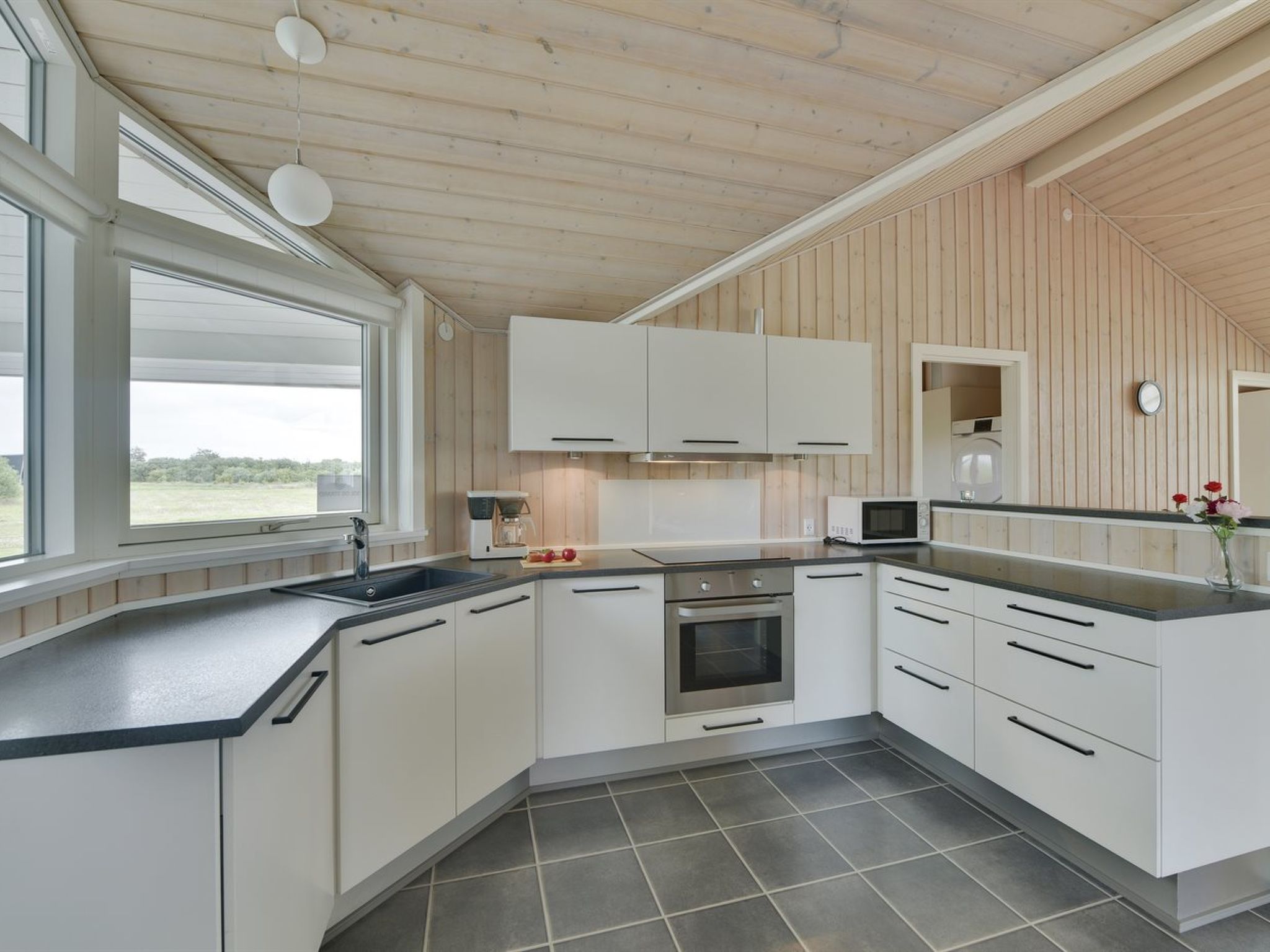 "Harth" - 700m to the fjord - Dedans