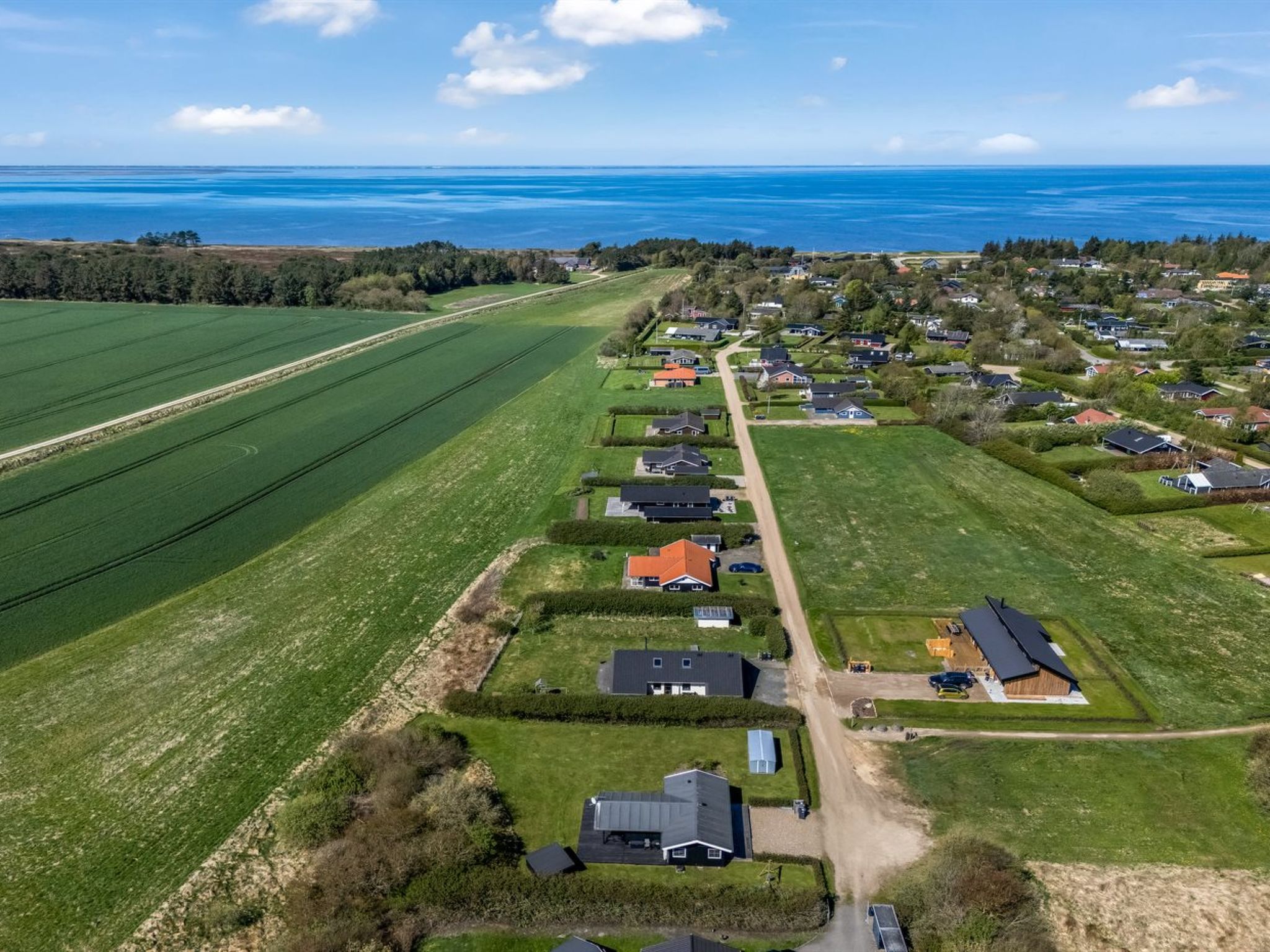 "Holm" - 700m to the fjord - Buiten