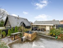Vrijstaand huis Sampo in Tarm, op slechts 150 meter van de Deense fjord - thumbnail 1
