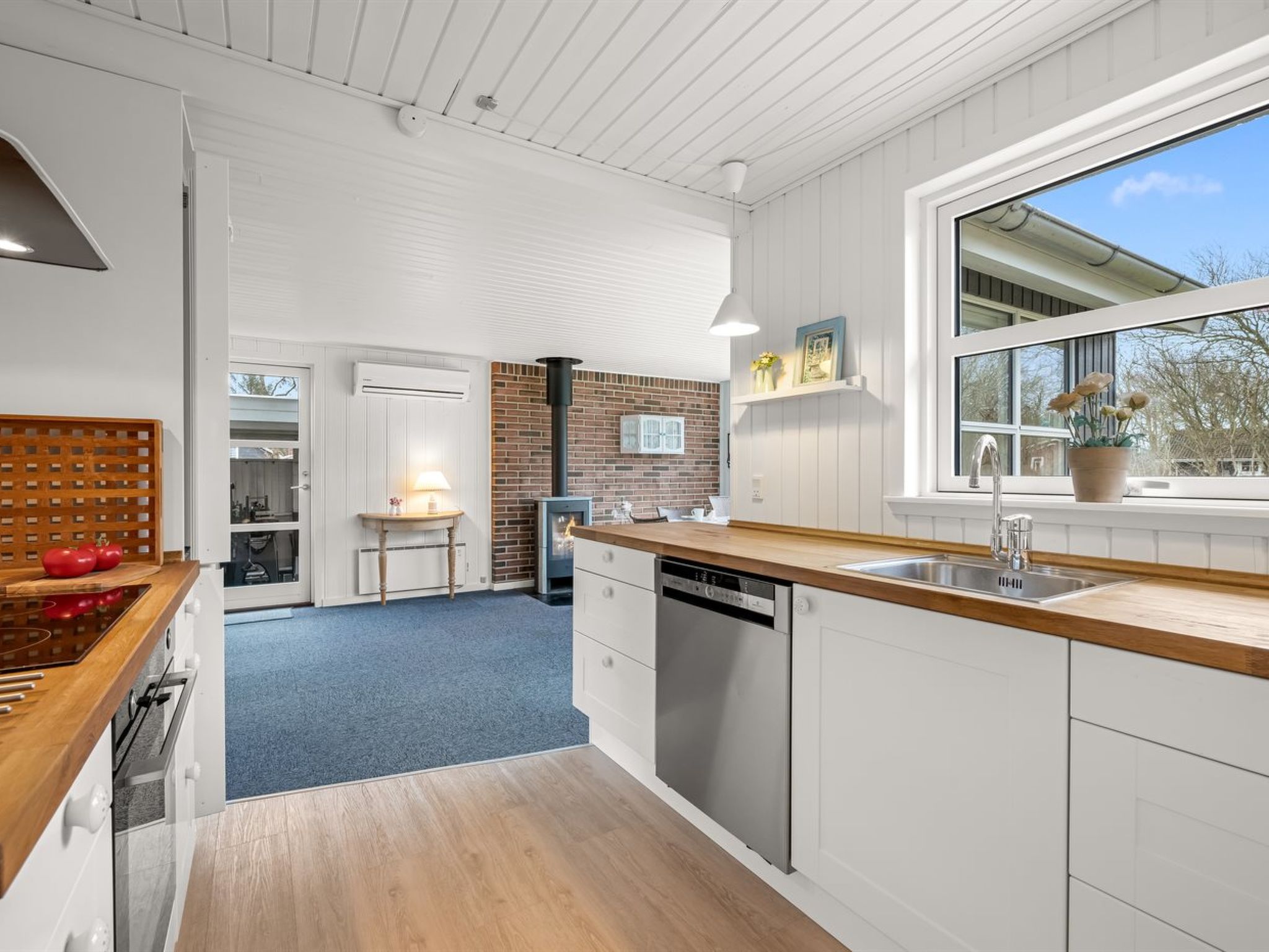 "Ascan" - 300m to the fjord - Dedans