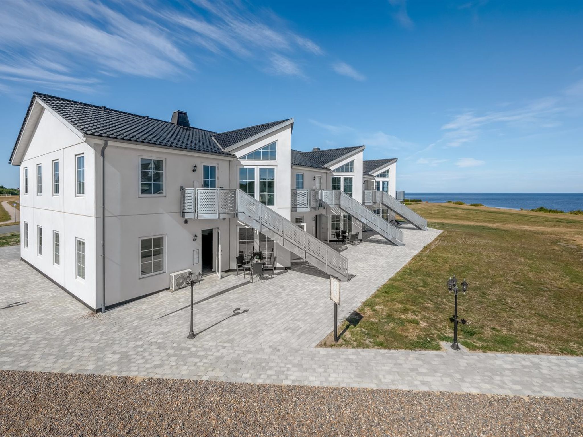 "Apsolon" - 50m to the fjord - Outside
