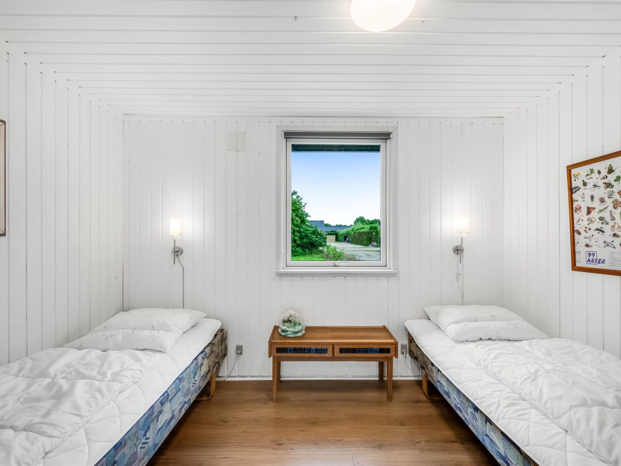 "Gudrund" - 800m to the fjord-Inside
