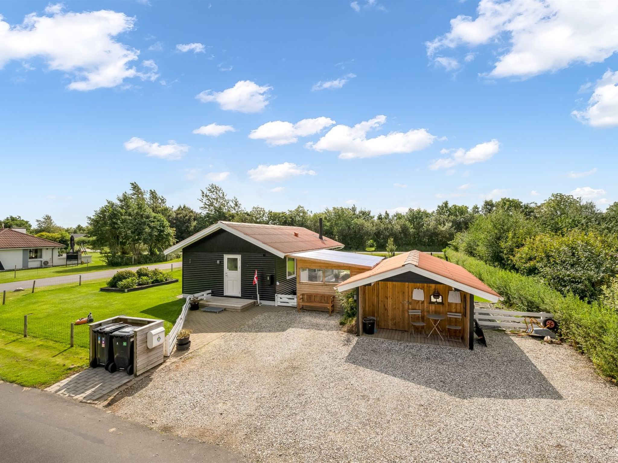 "Fritzie" - 600m to the fjord-Buiten