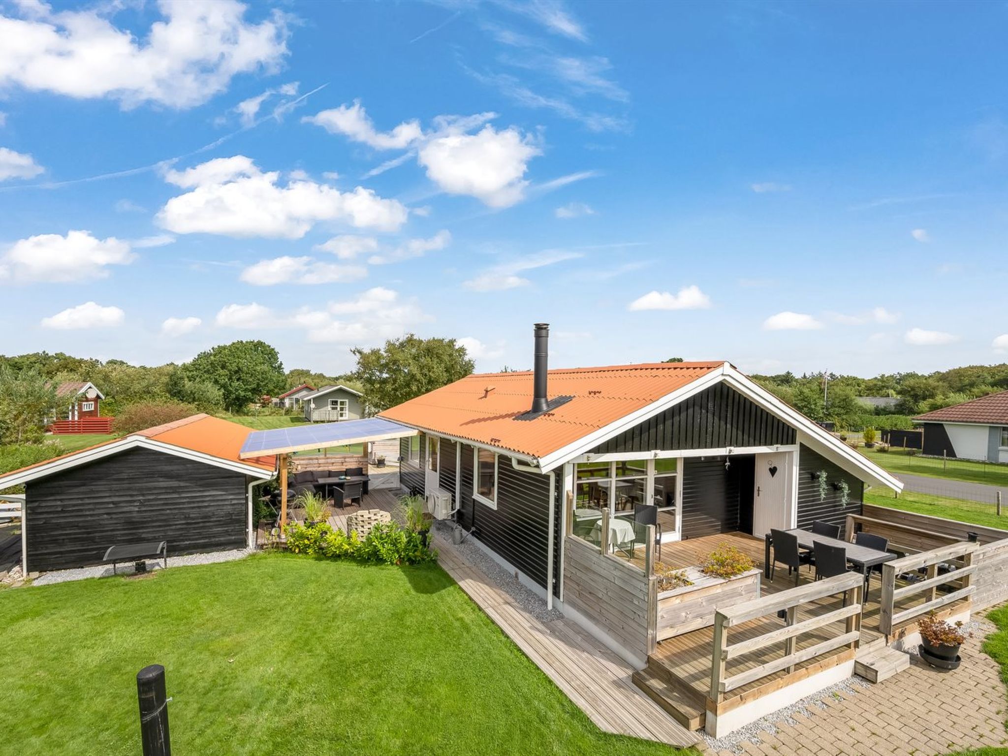 "Fritzie" - 600m to the fjord - Buiten