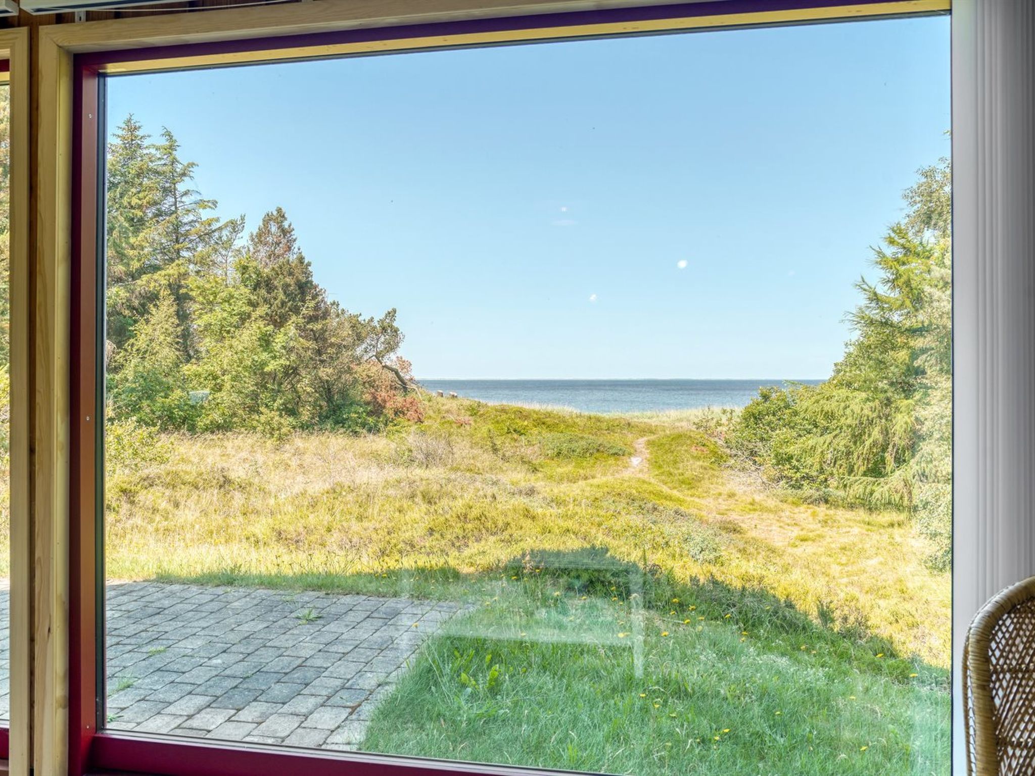 "Ingeborg" - 100m to the fjord - Binnen