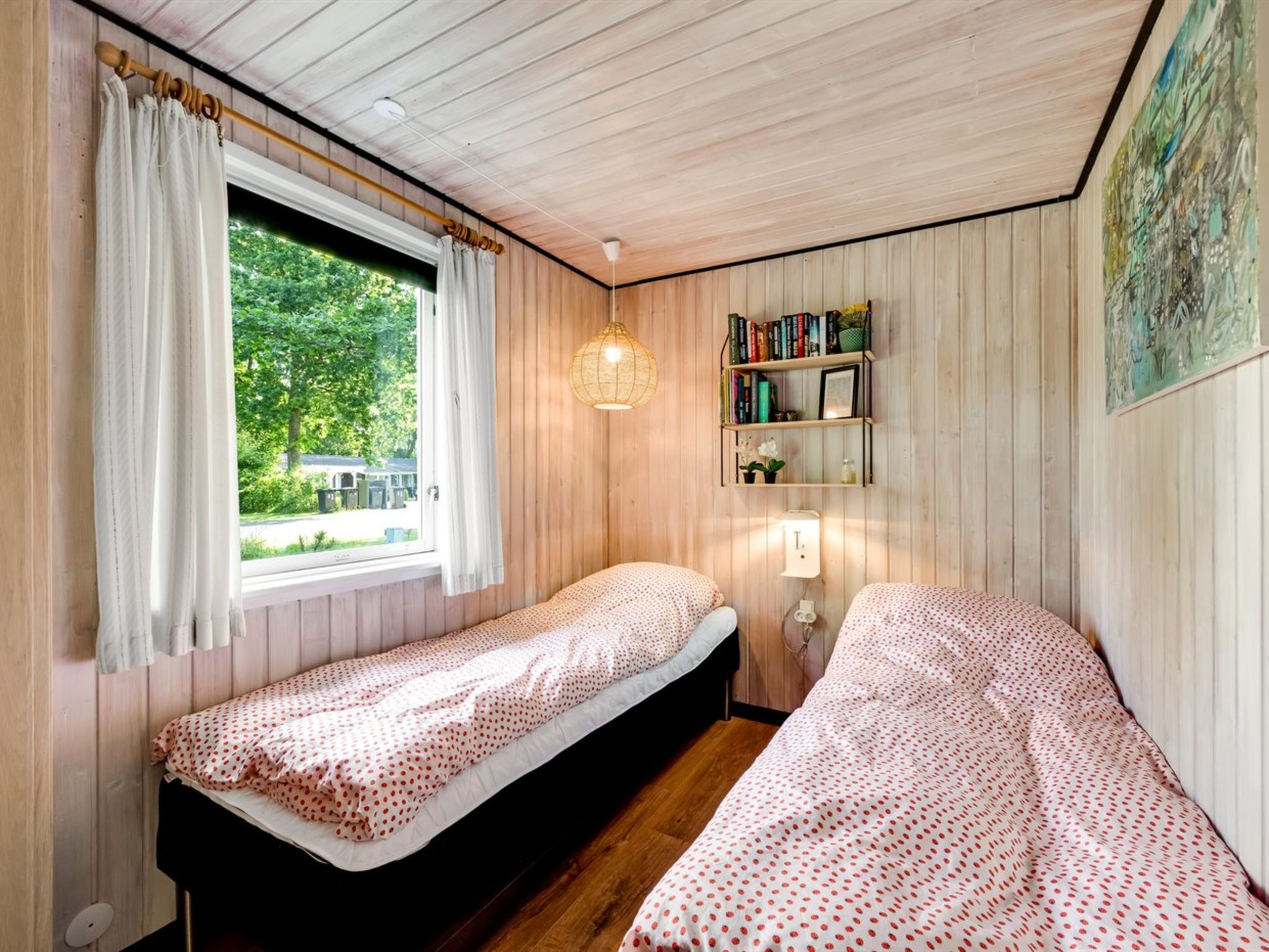 "Nelina" - 950m to the fjord - Binnen