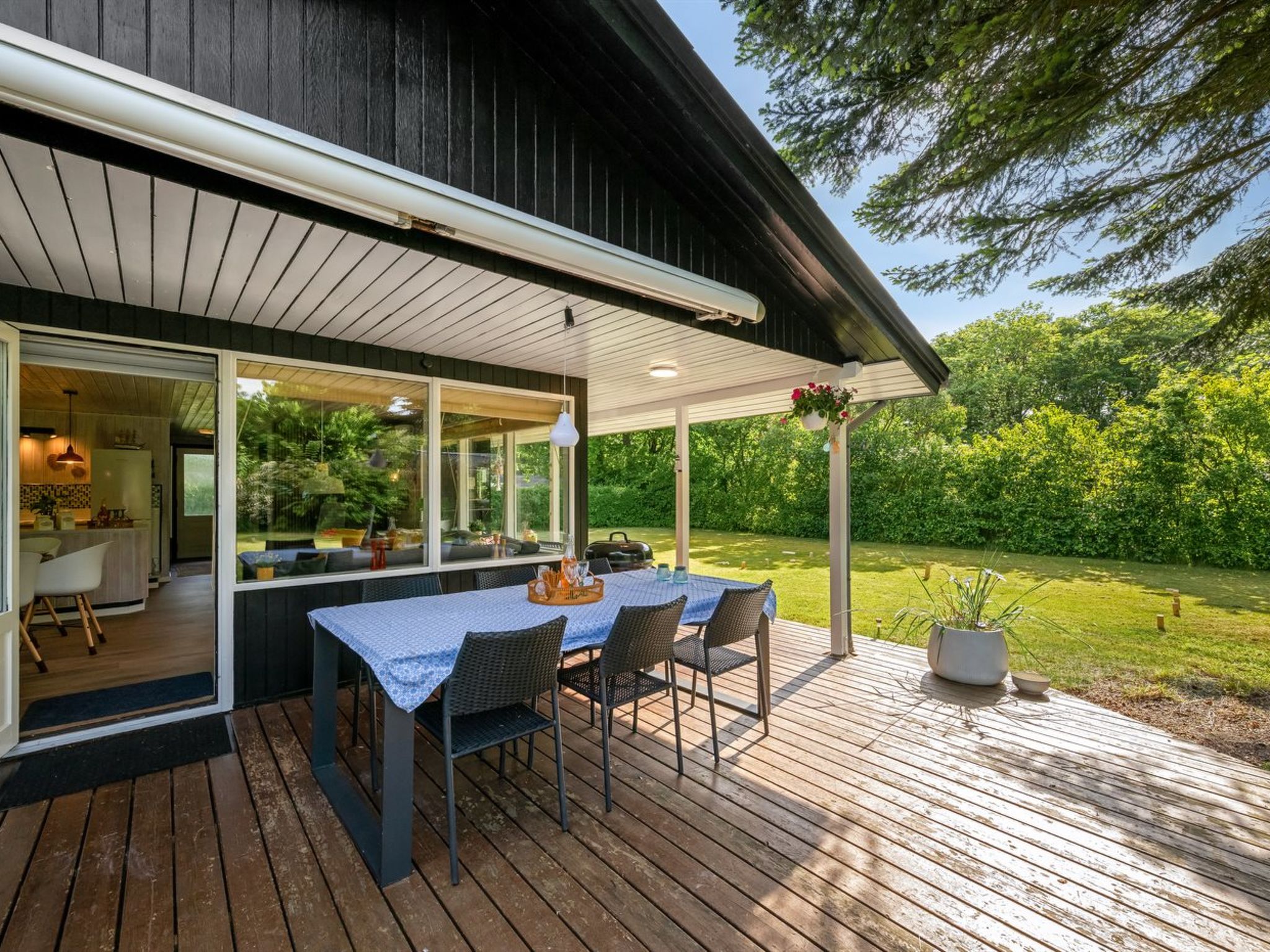 "Nelina" - 950m to the fjord - Buiten