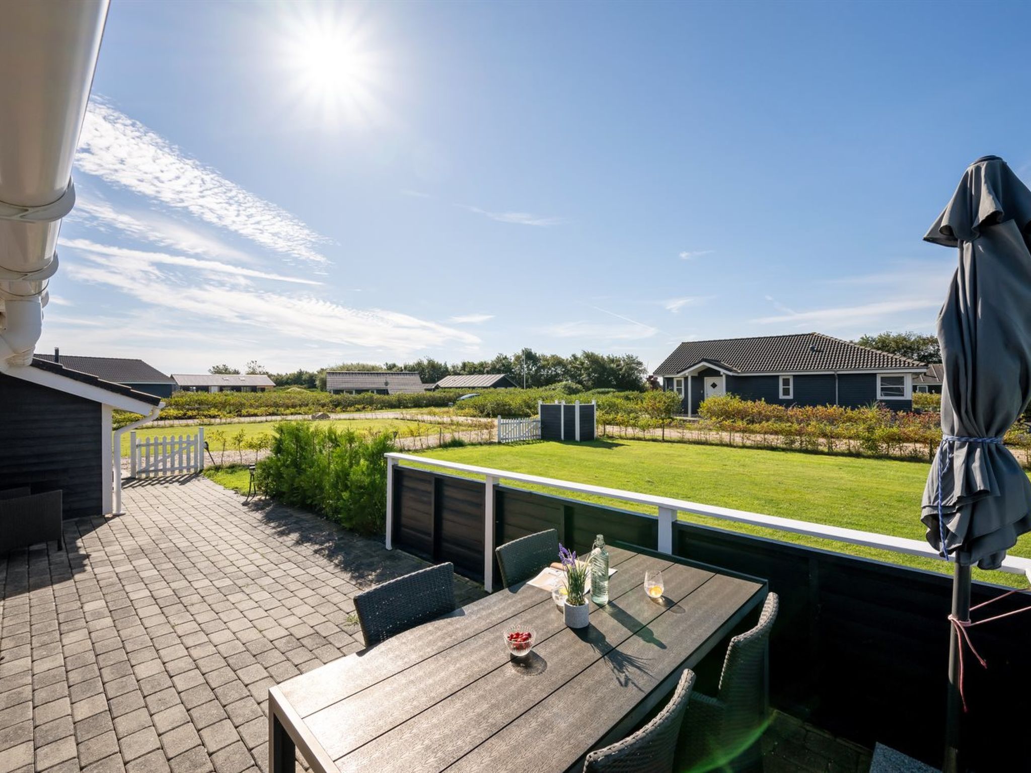 "Shalin" - 1.4km to the fjord - Buiten