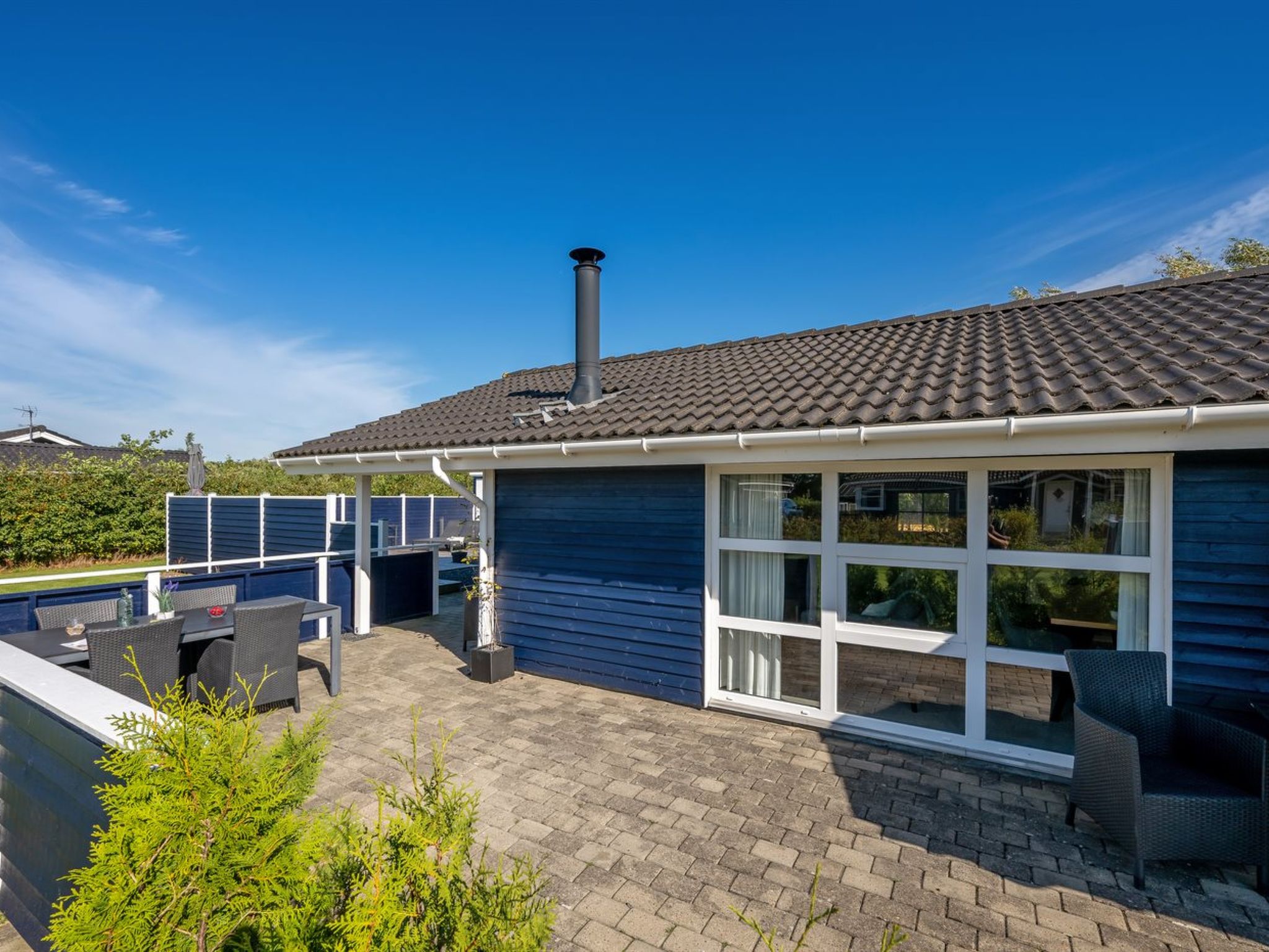 "Shalin" - 1.4km to the fjord - Buiten