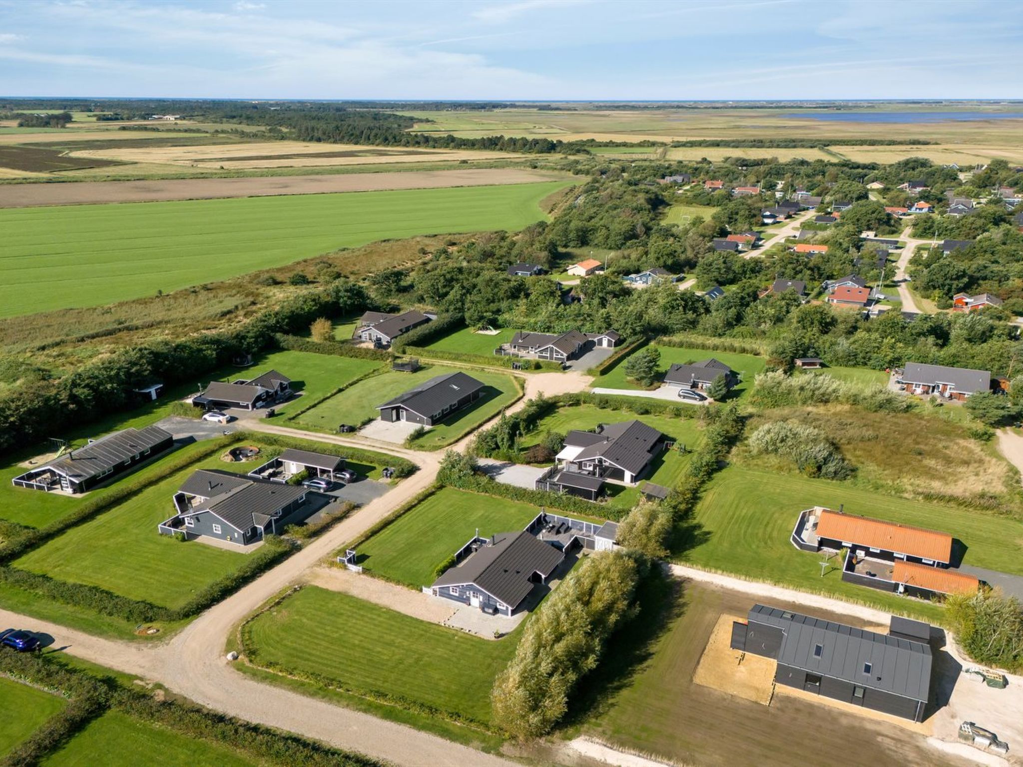 "Shalin" - 1.4km to the fjord - Buiten