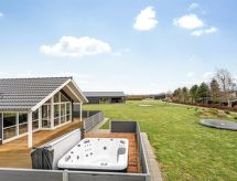 Gertrude: Luxe vakantiehuis aan de Deense westkust met whirlpool en haard - thumbnail 5