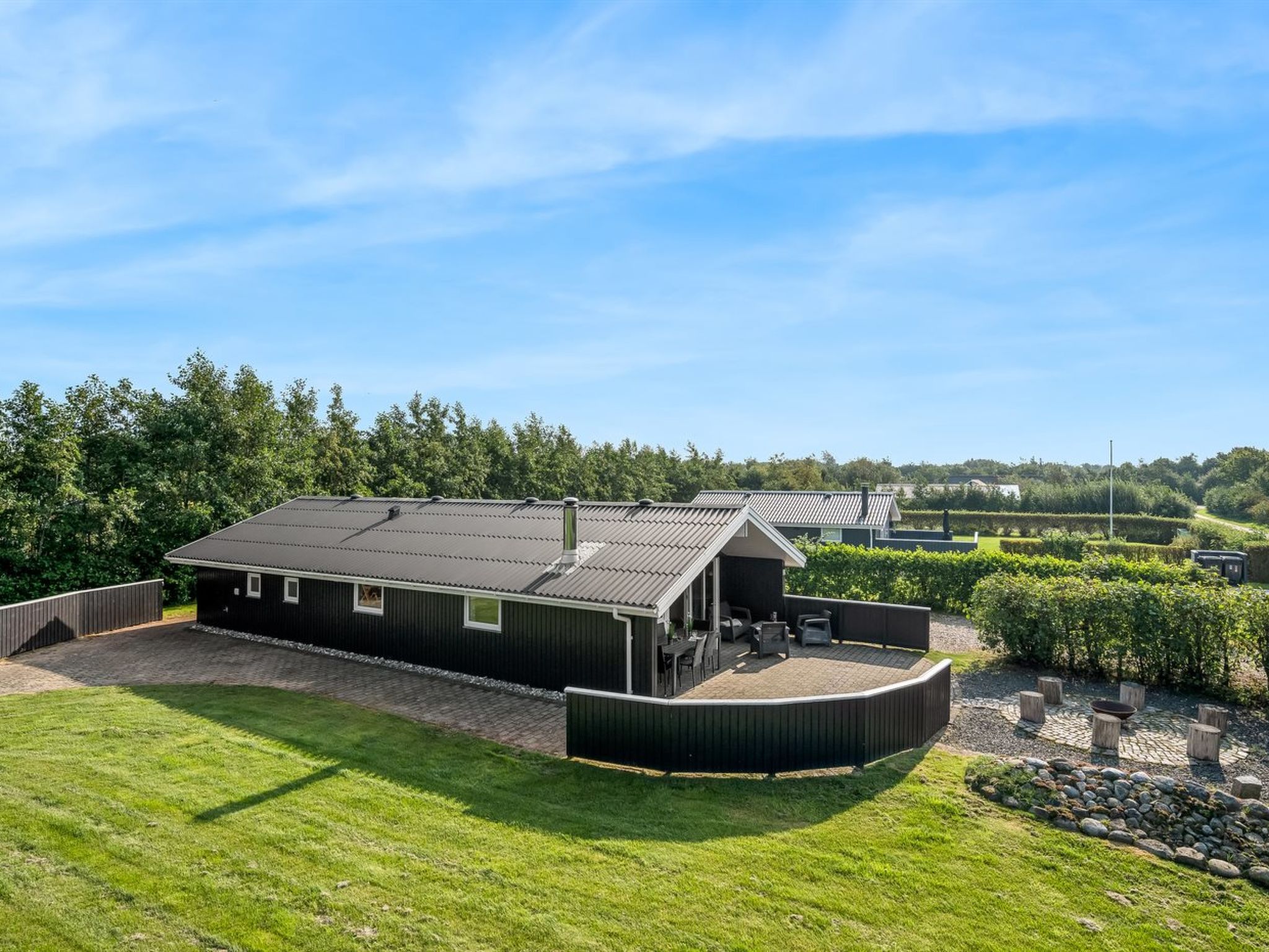 "Robertha" - 800m to the fjord — Terrace (4 of 32)