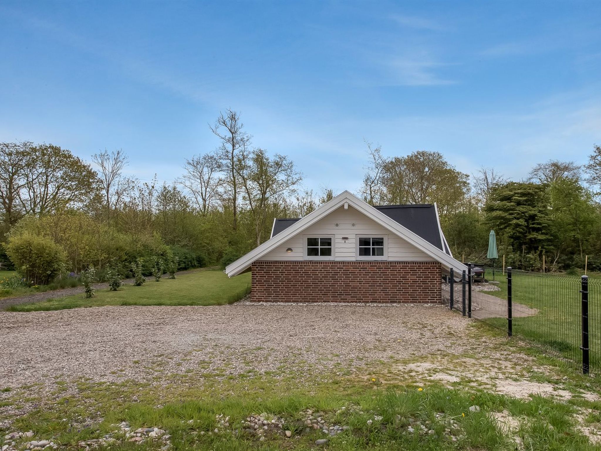 "Anu" - 300m to the fjord-Buiten