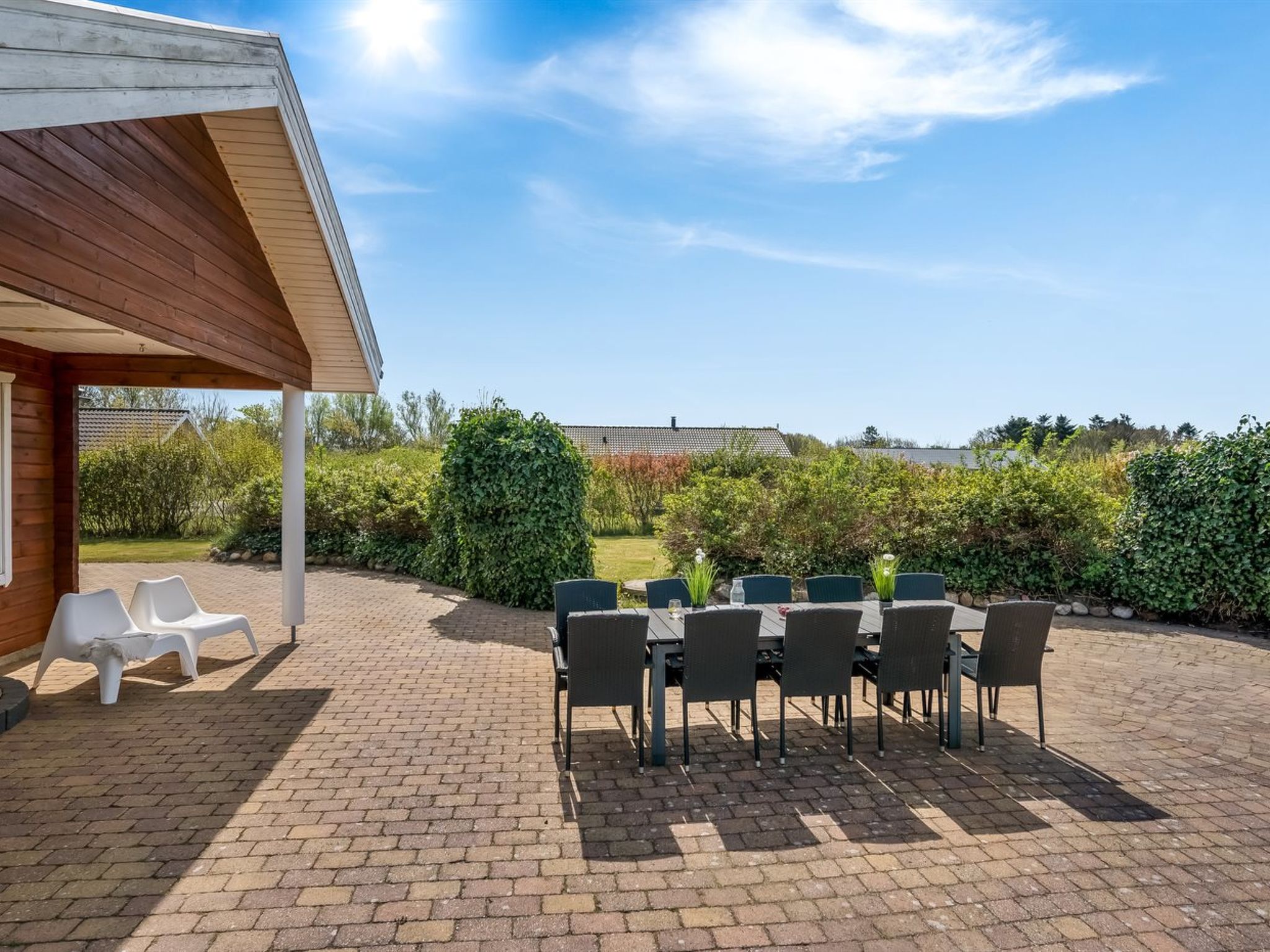 "Gunwald" - 1km to the fjord — Terrace (4 of 37)