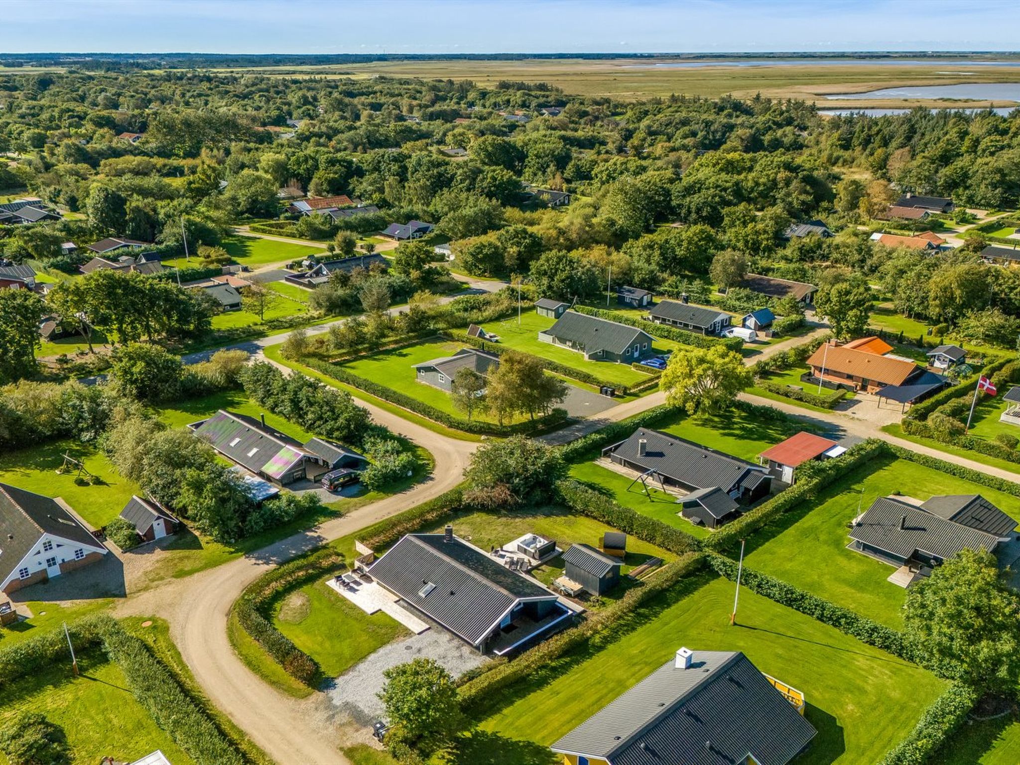 "Thamina" - 200m to the fjord-Buiten