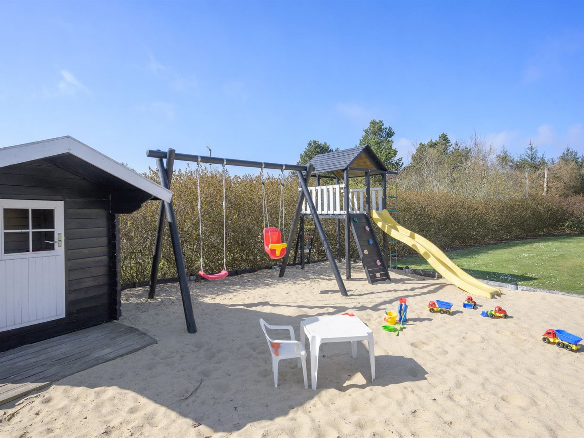 "Benita" - 400m to the fjord-Buiten