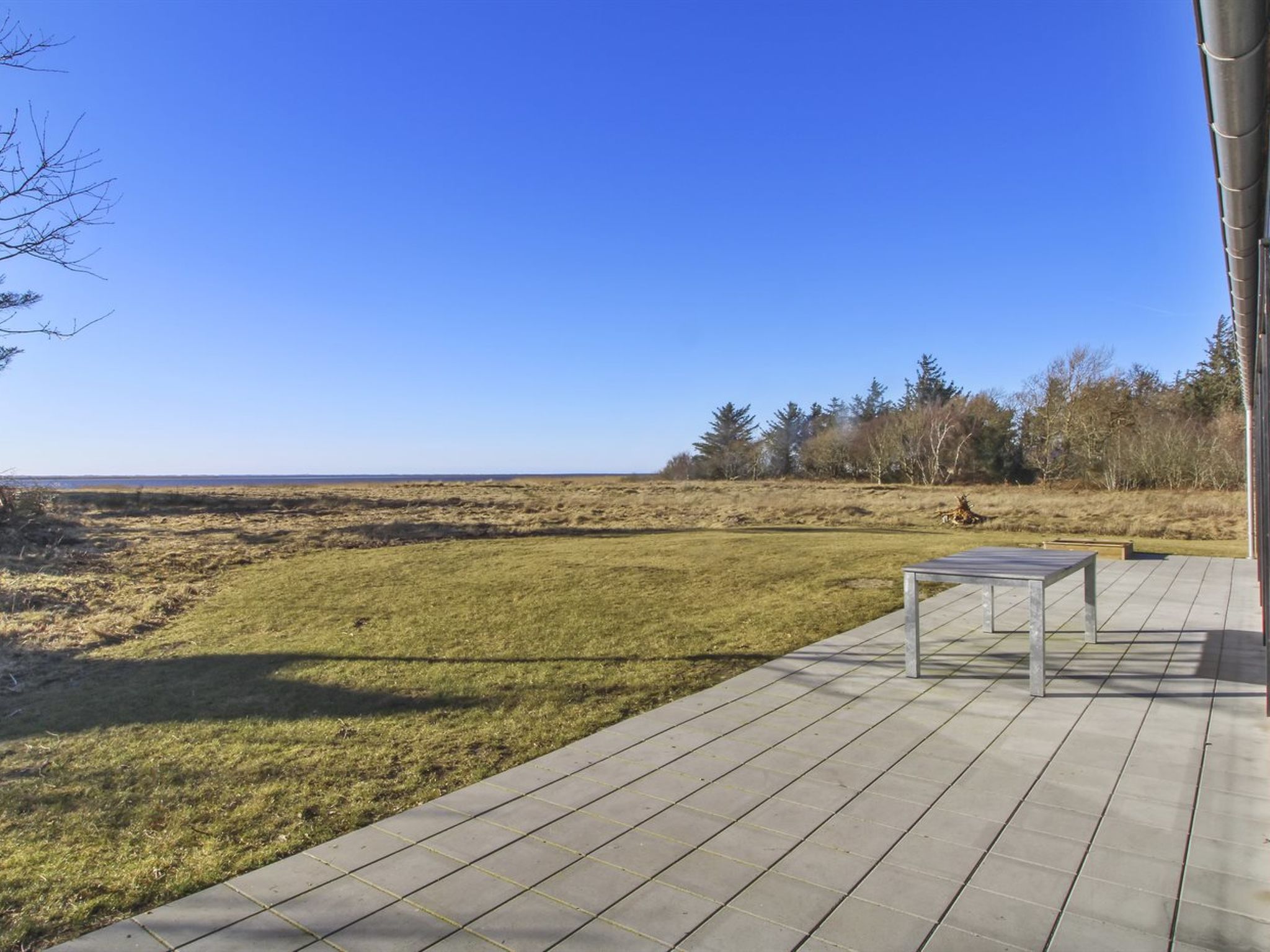 "Tindra" - 30m to the fjord - Buiten