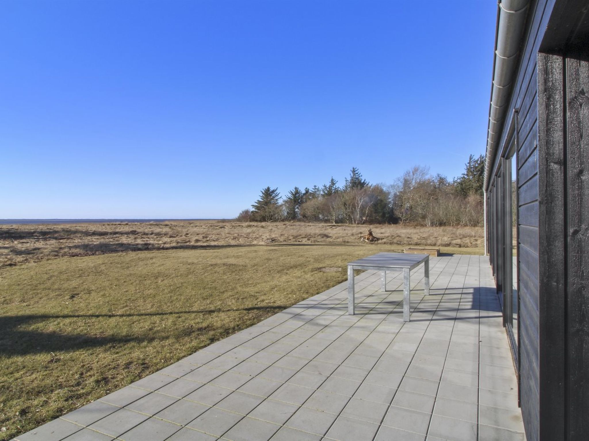 "Tindra" - 30m to the fjord - Buiten