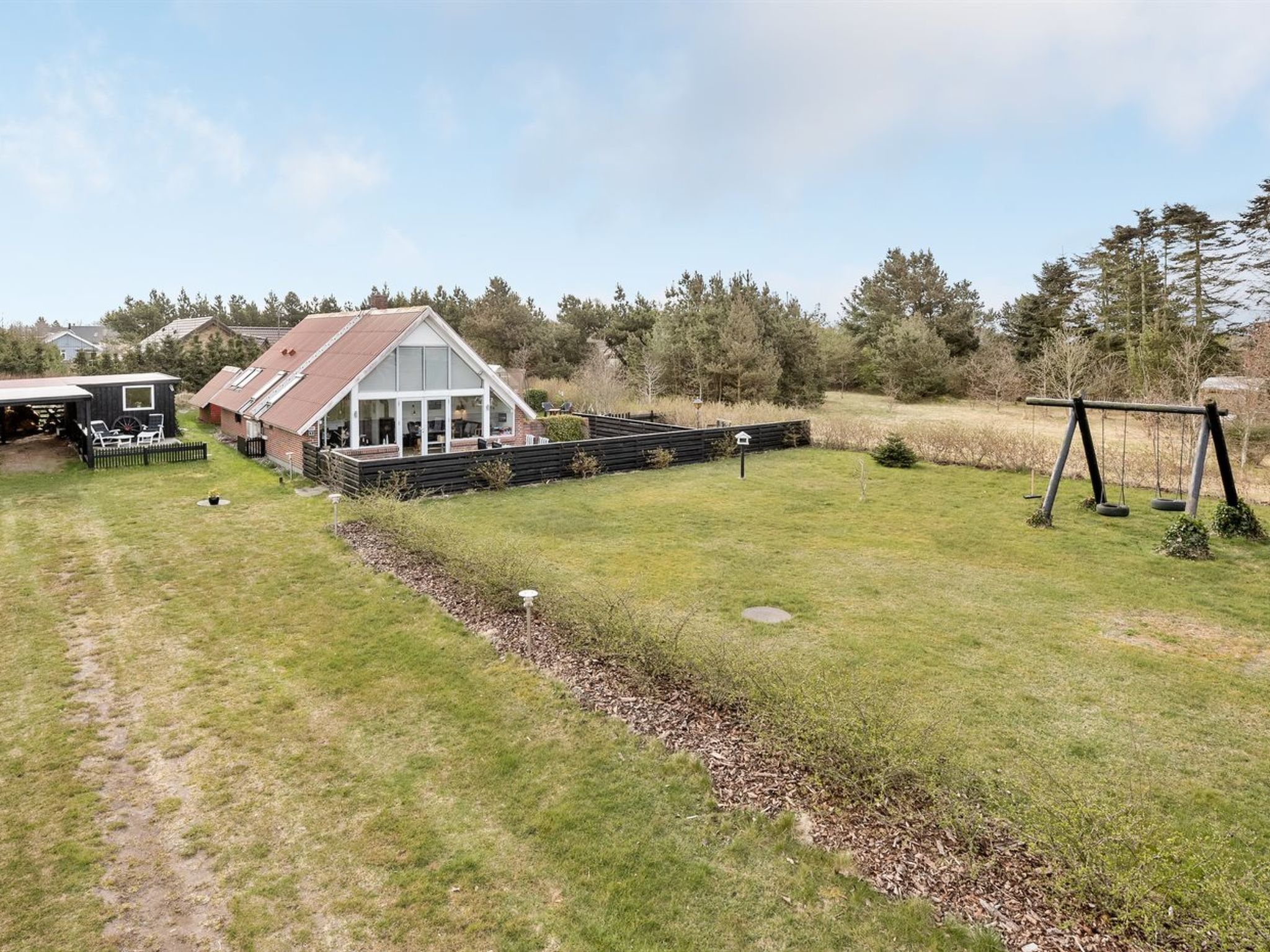 "Gizella" - 850m to the fjord-Buiten
