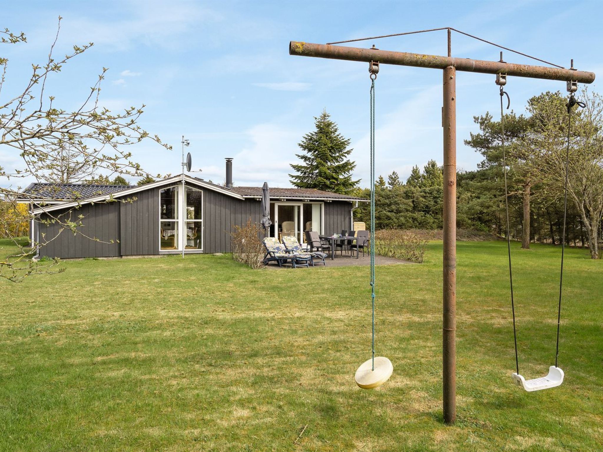 "Hope" - 350m to the fjord - Buiten