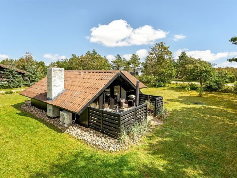 6-persoons vakantiehuis in Skjern op 350 meter van de zee in Skjern