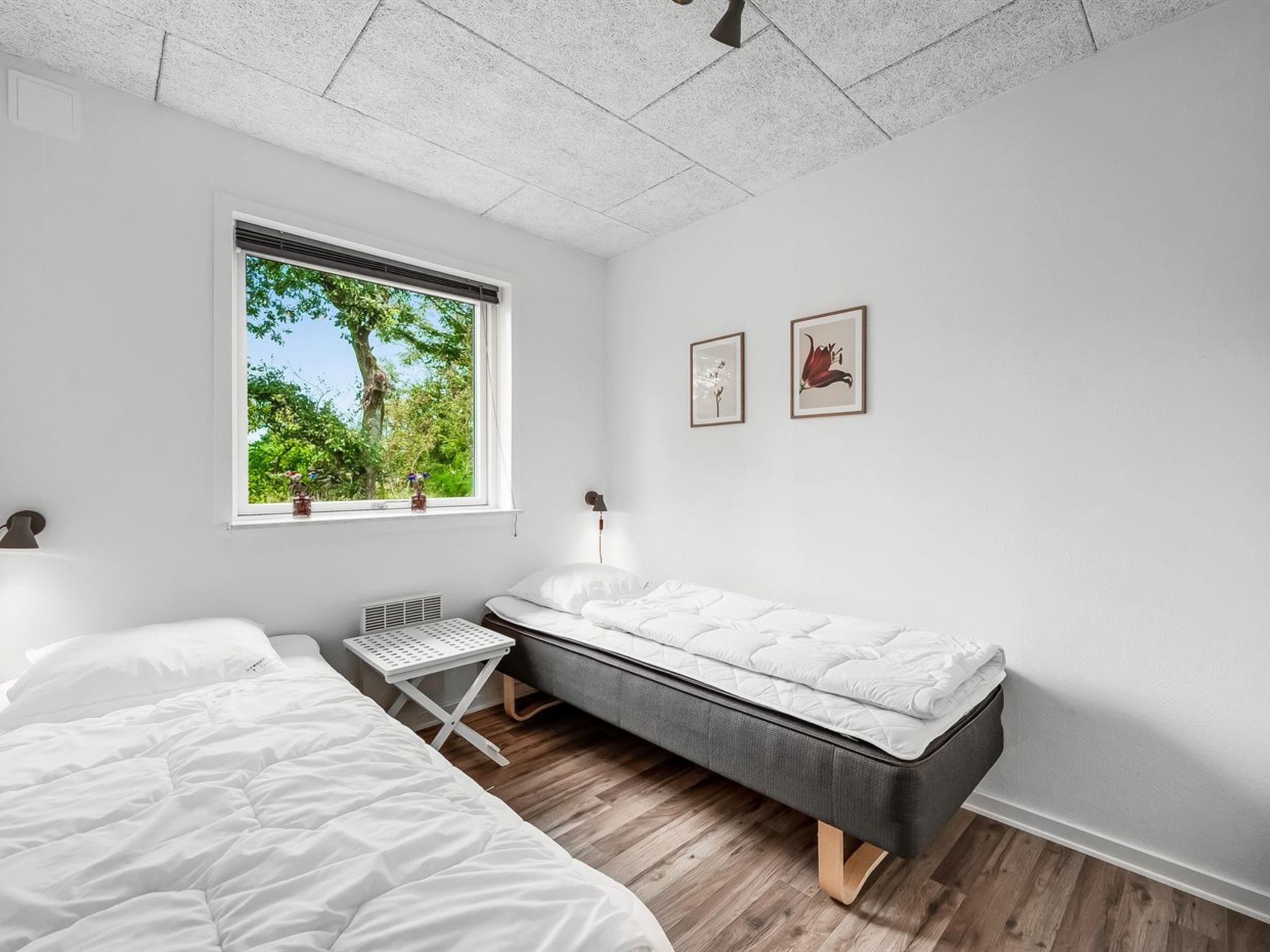 "Amine" - 300m to the fjord-Binnen