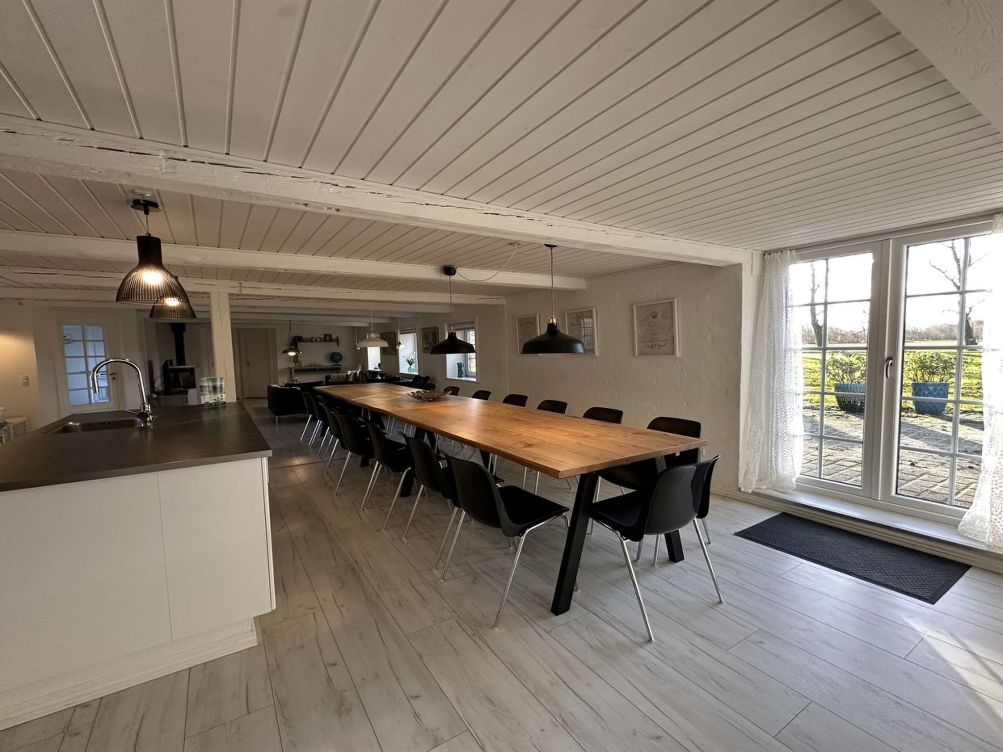 "Brigitte" - 1.3km to the fjord - Inside