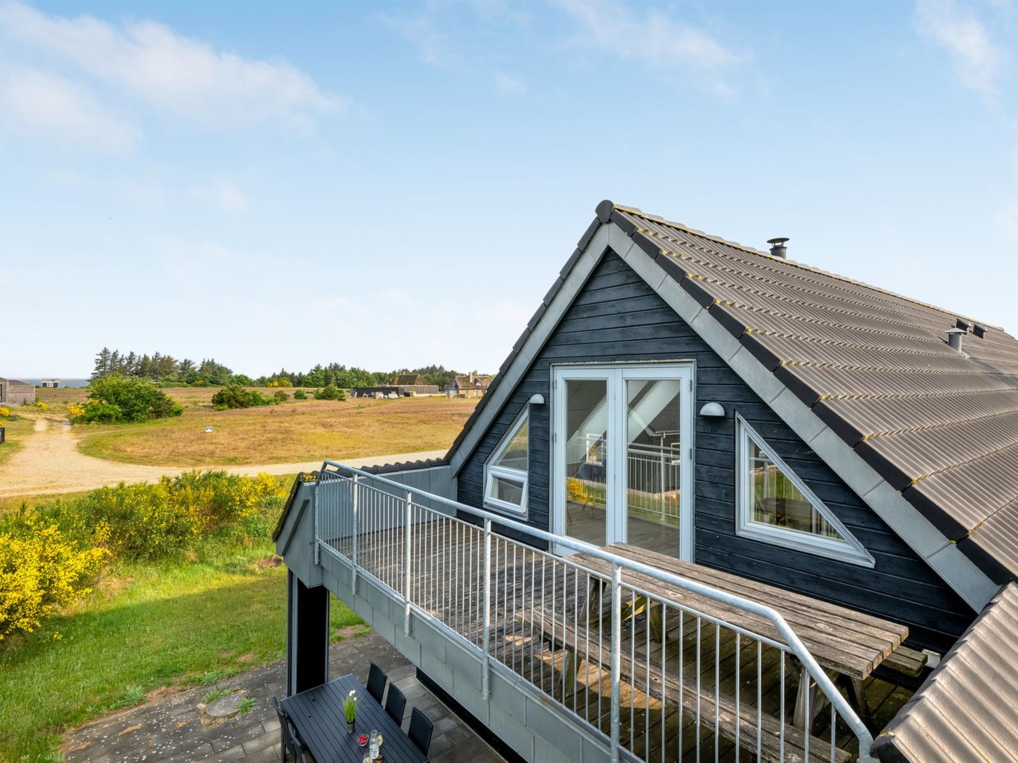 "Gerret" - 200m to the fjord-Outside