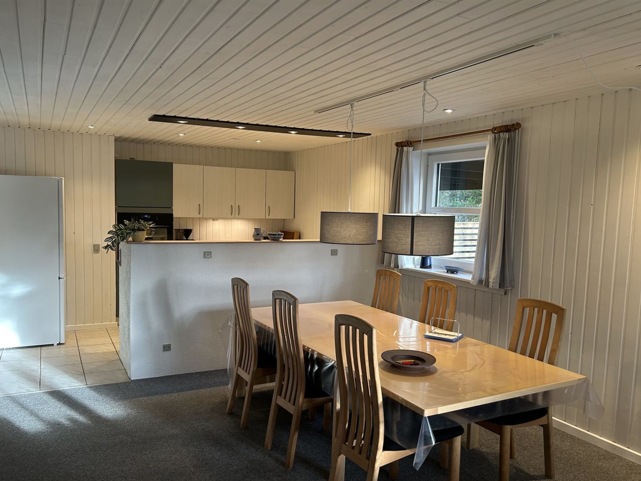 "Åsemarie" - 500m to the fjord-Dedans