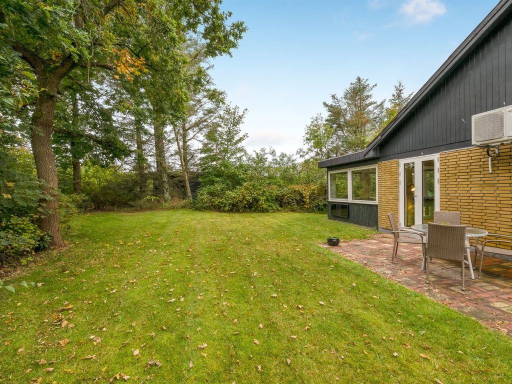 'Naia' - 300m to the fjord