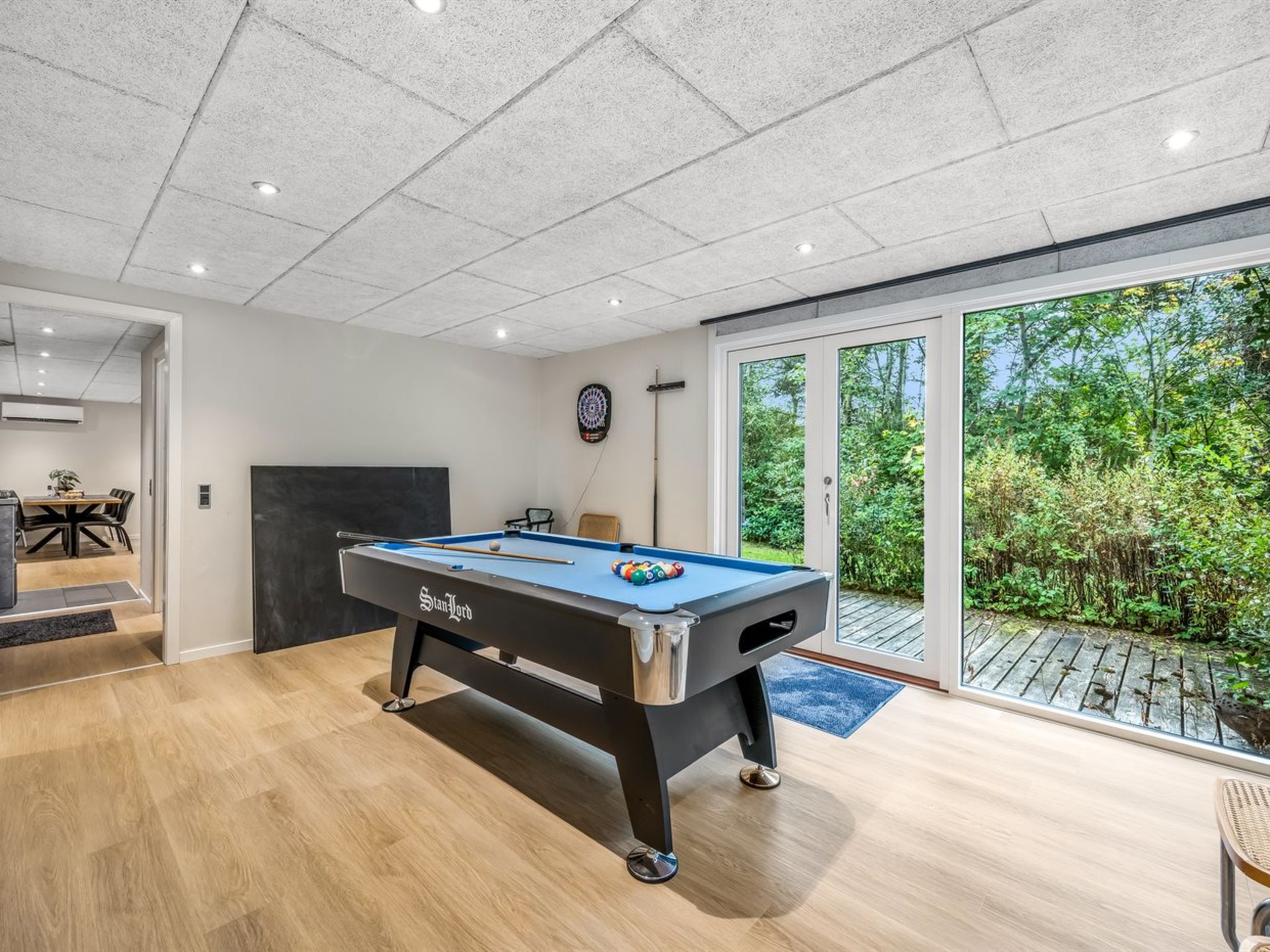 "Naia" - 300m to the fjord