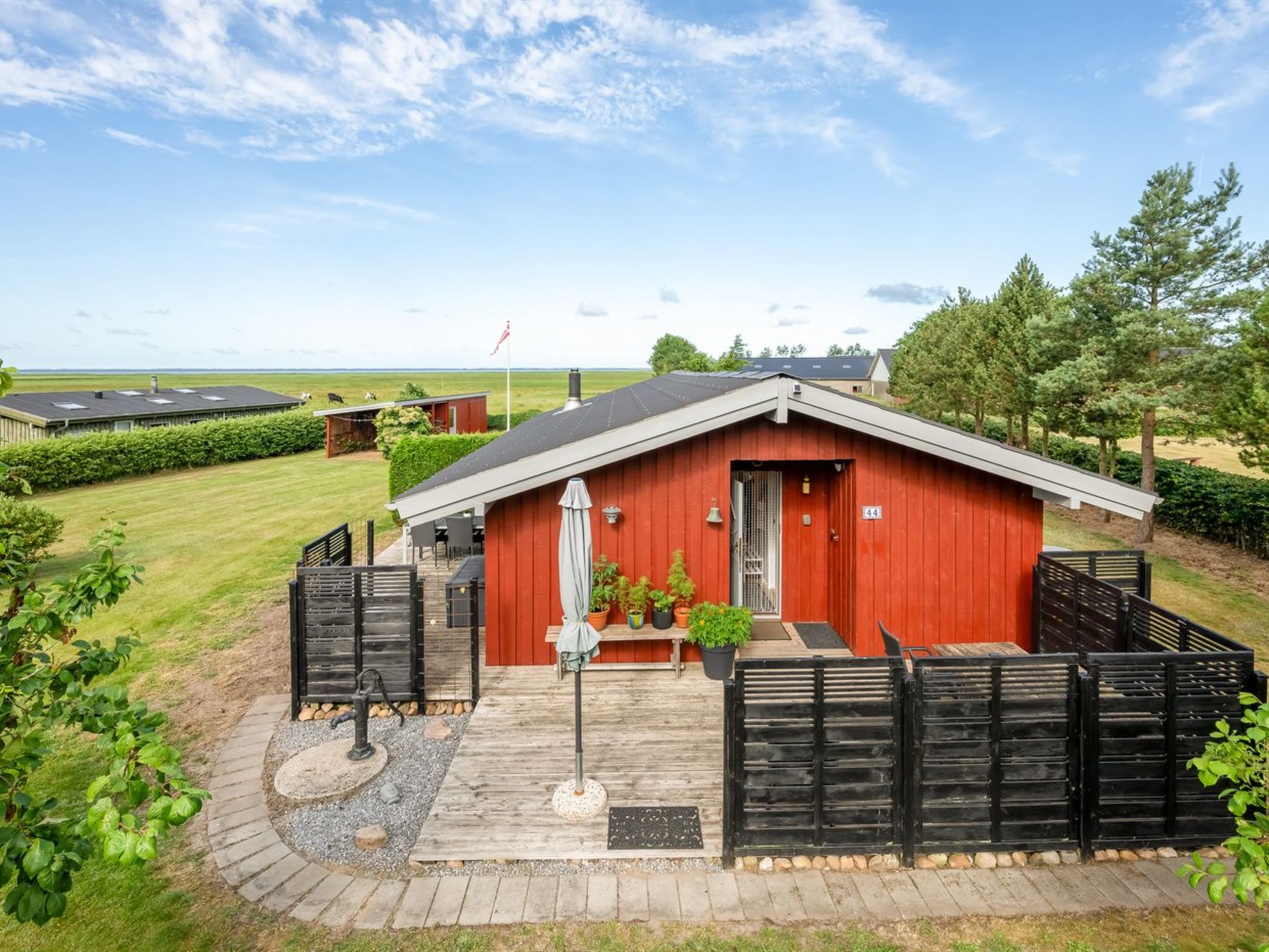 "Clea" - 250m to the fjord - Outside