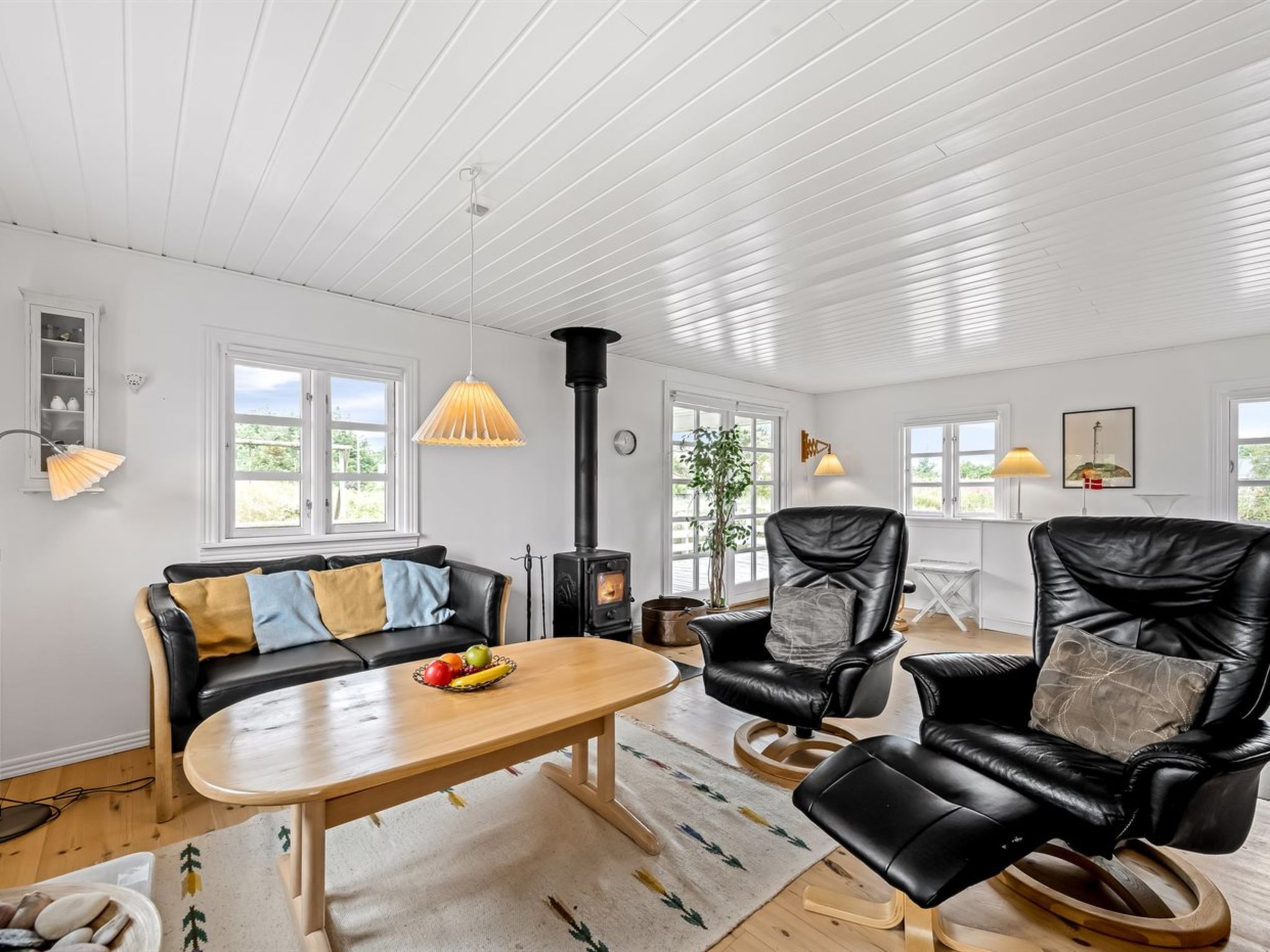 "Dortea" - 600m from the sea - Binnen